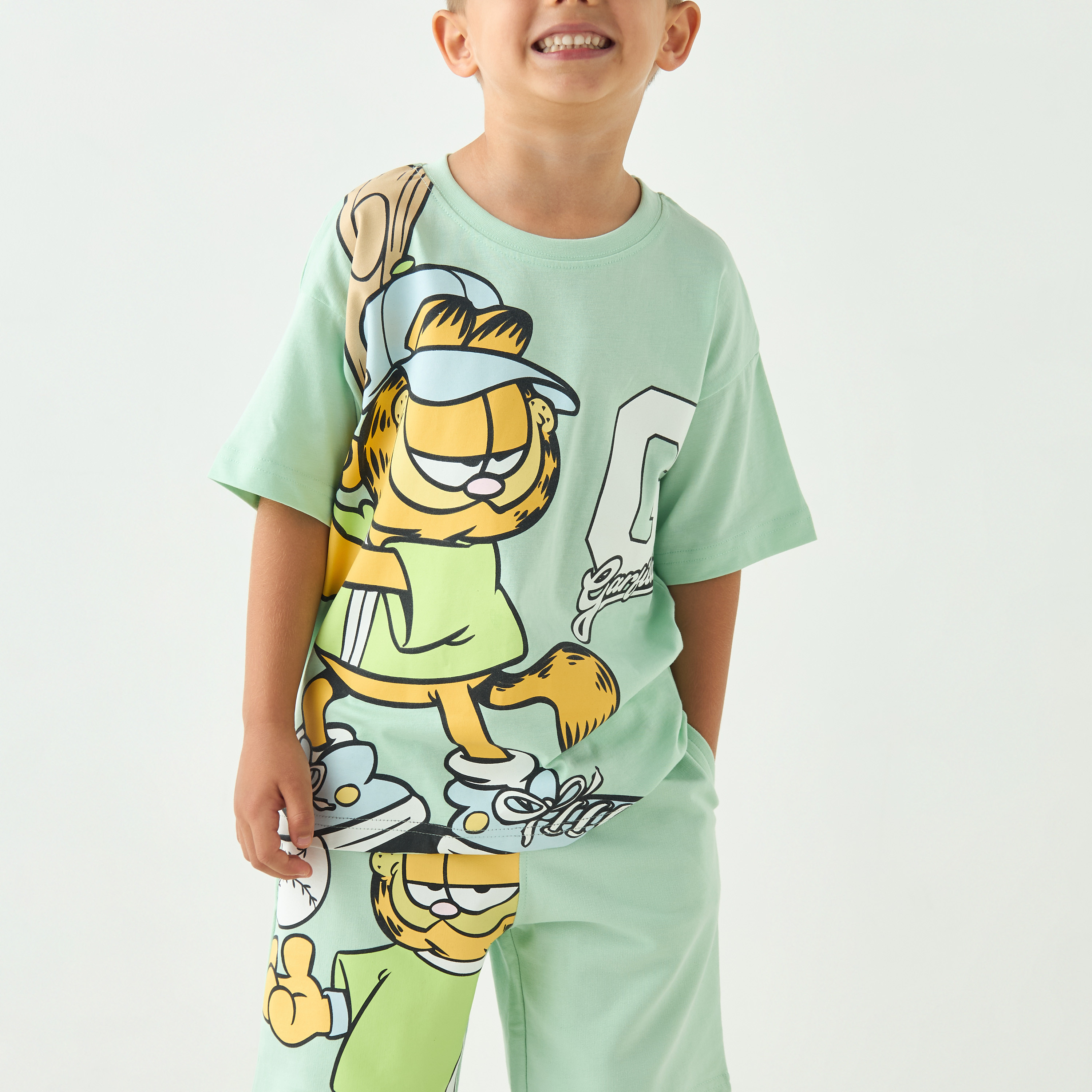 Garfield Print T-Shirt and Shorts Set-boys-clothing-setsandcoords-image-5