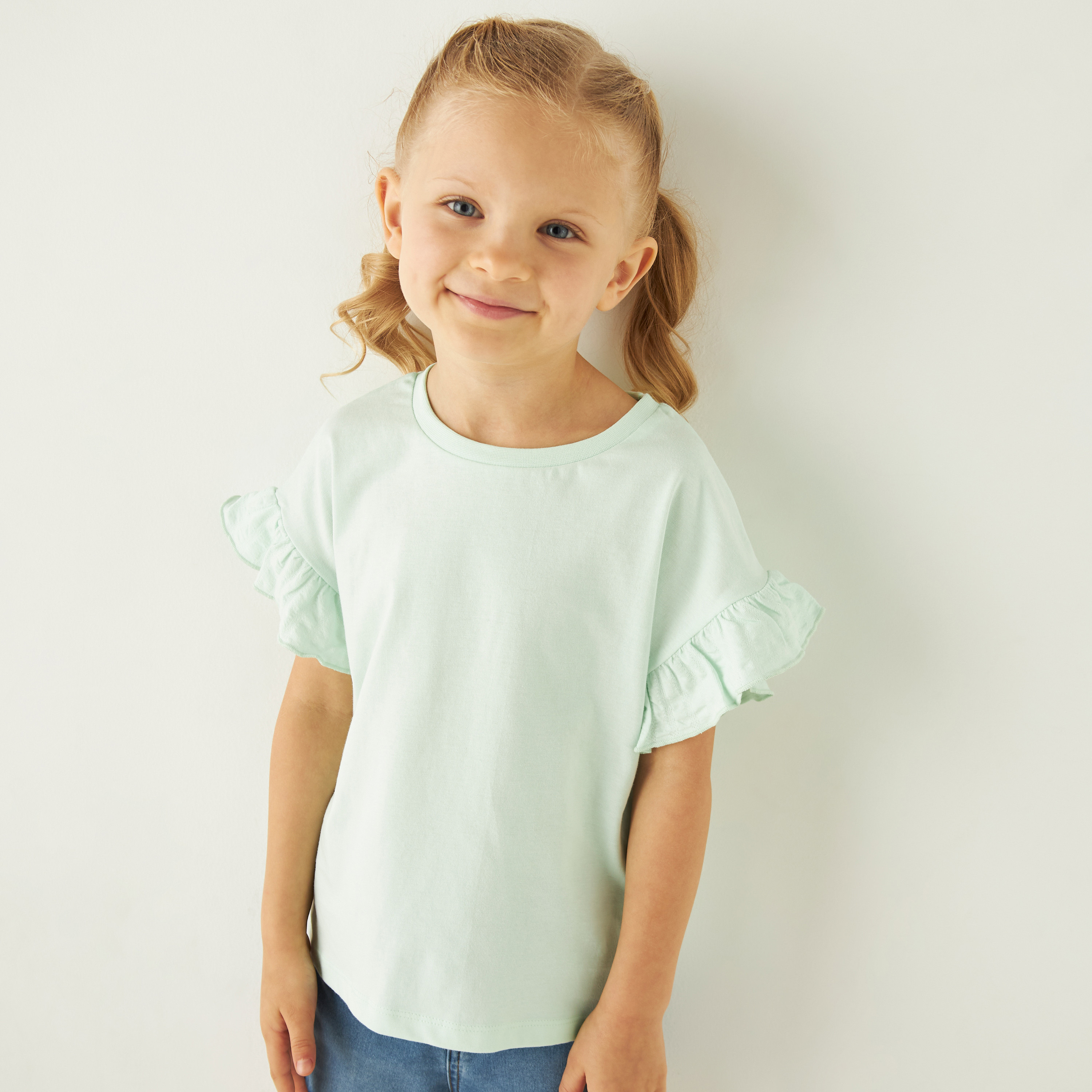 تيشيرت سادة بياقة مستديرة وأكمام قصيرة كشكش من جونيورز-girls-clothing-tshirts-image-1