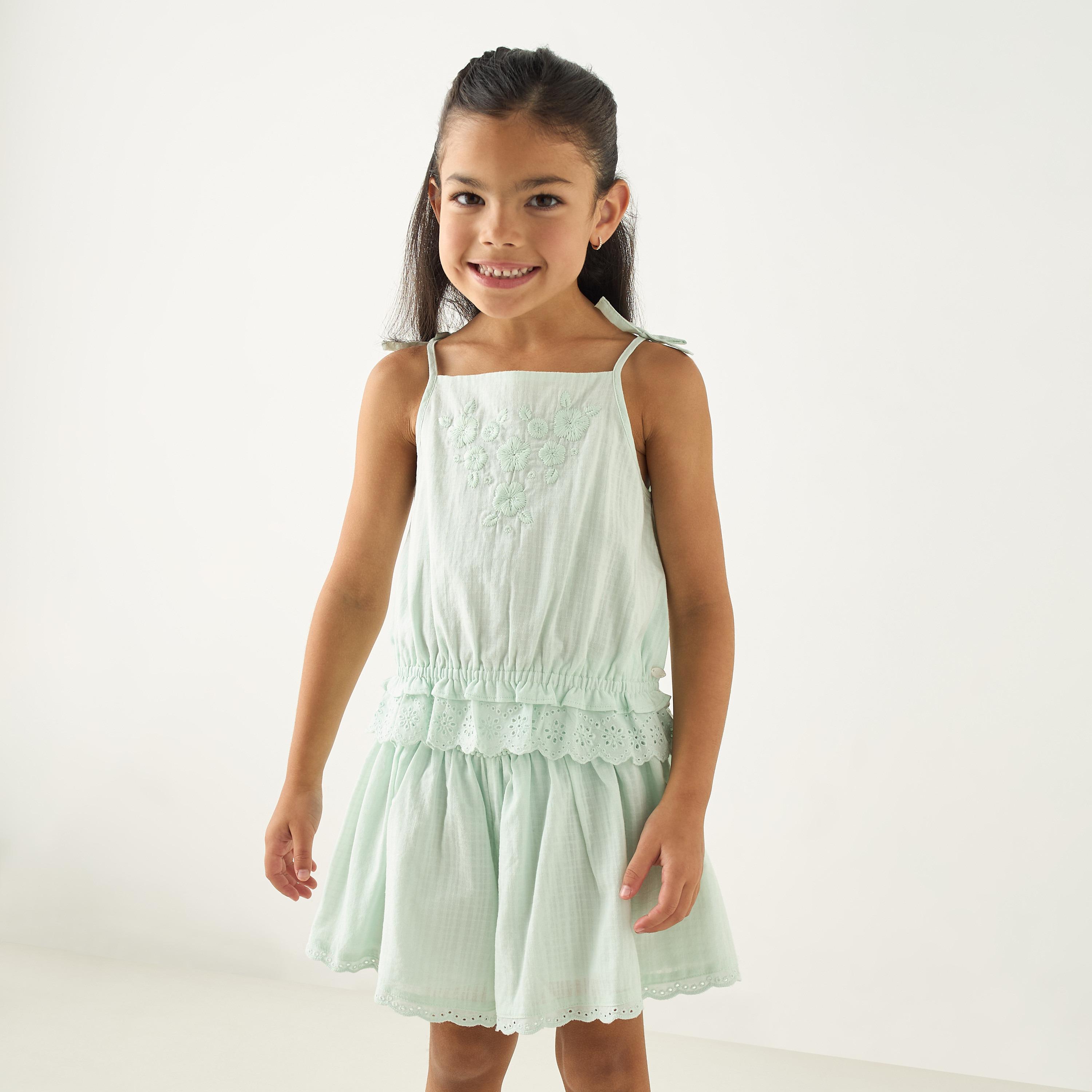 طقم توب مطرز بدون أكمام وسكورت من إيليغو-baby-girls-clothing-setsandcoords-image-2