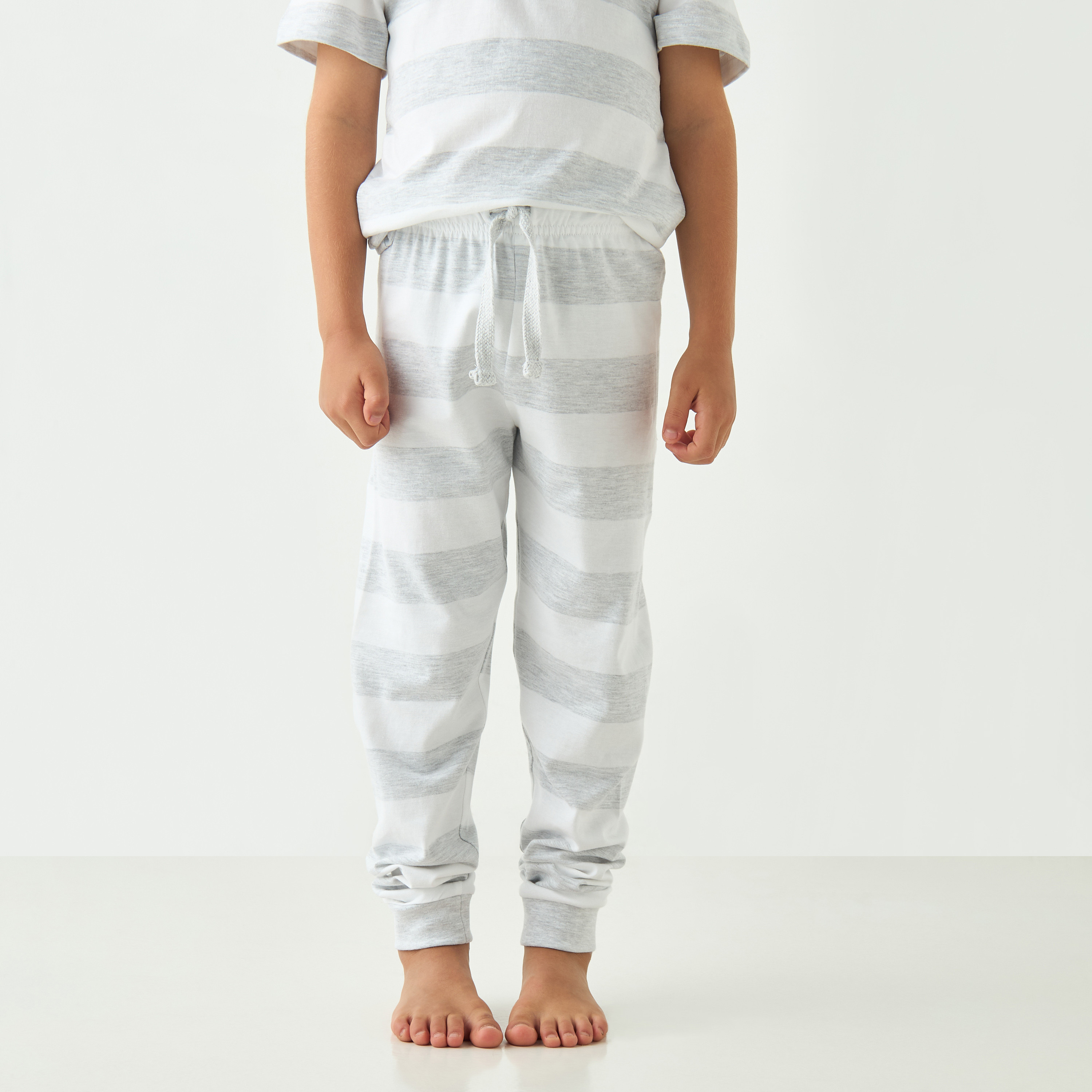 طقم بيجاما وتيشيرت مخطط من جونيورز-boys-clothing-nightwear-image-3