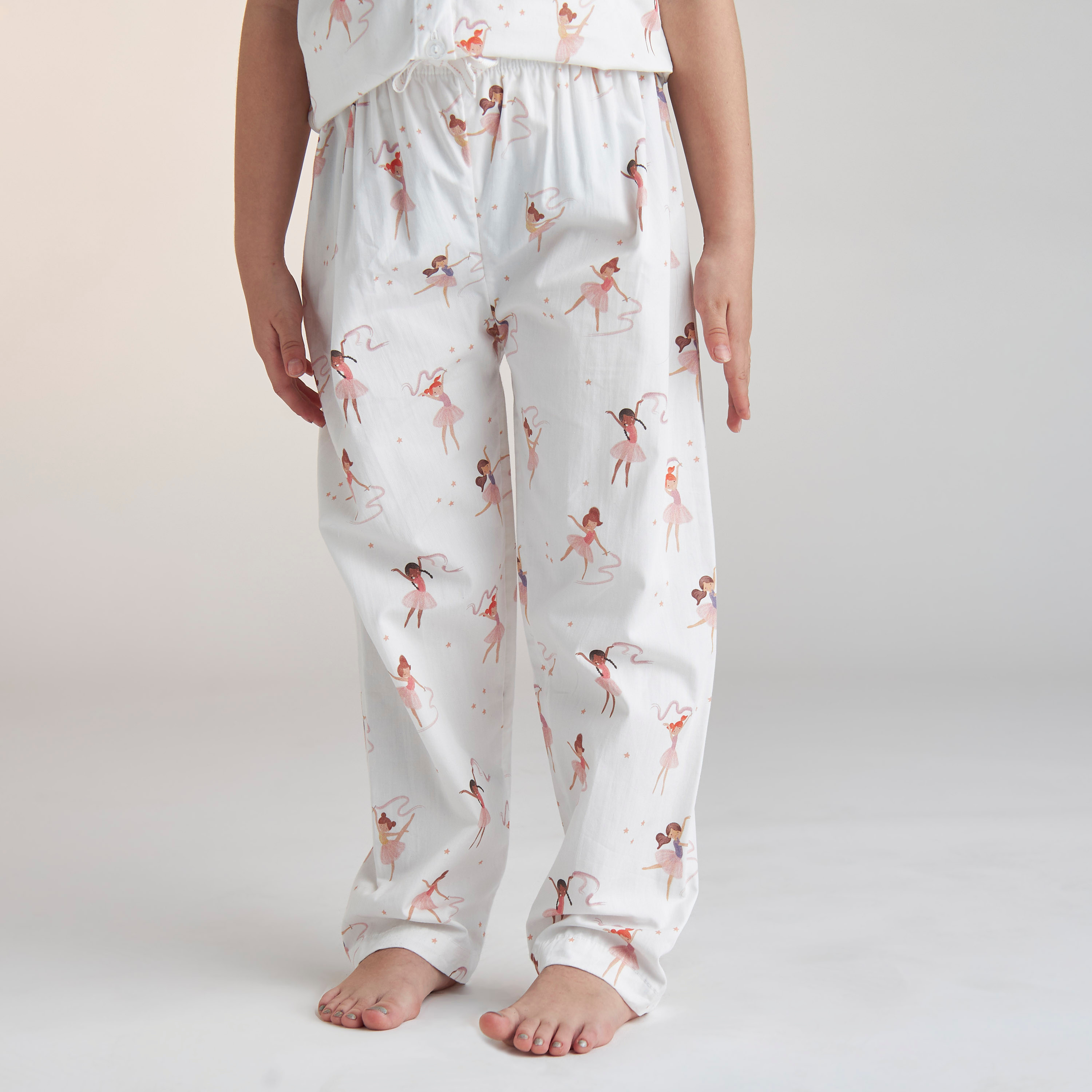 طقم بنطلون بيجاما وبلوزة قطن بطبعات باليرينا من جونيورز-girls-clothing-nightwear-image-3