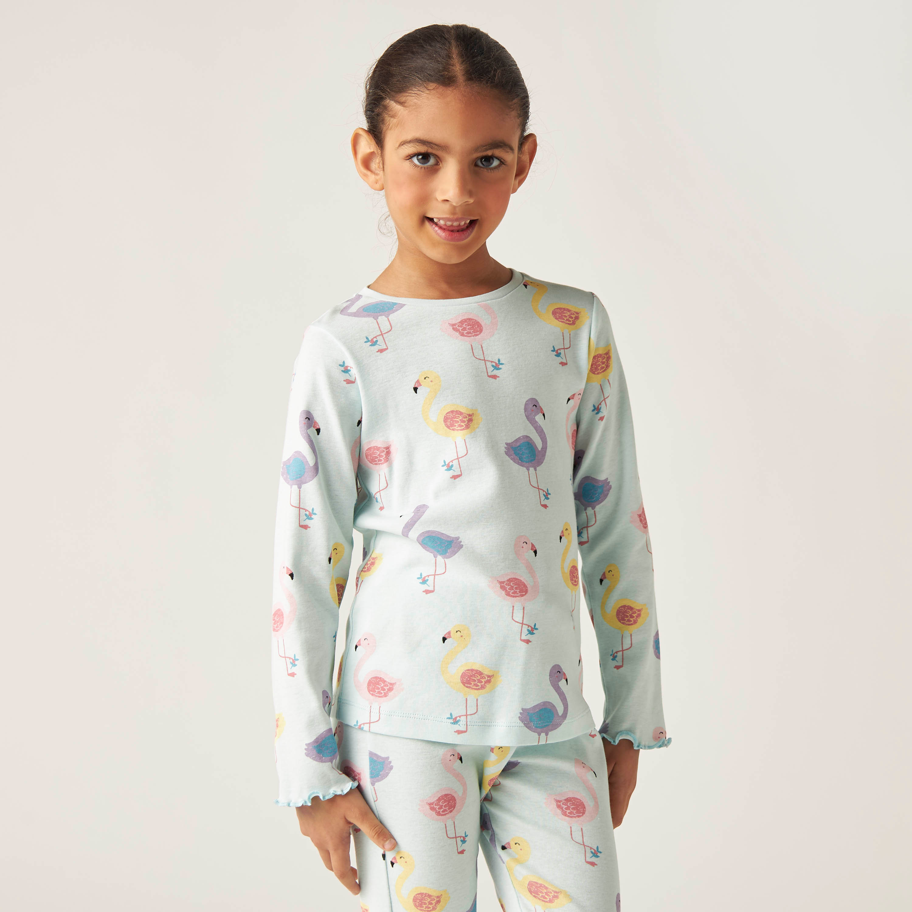 طقم بنطلون بيجاما وتيشيرت بطبعات من جونيورز-girls-clothing-nightwear-image-2