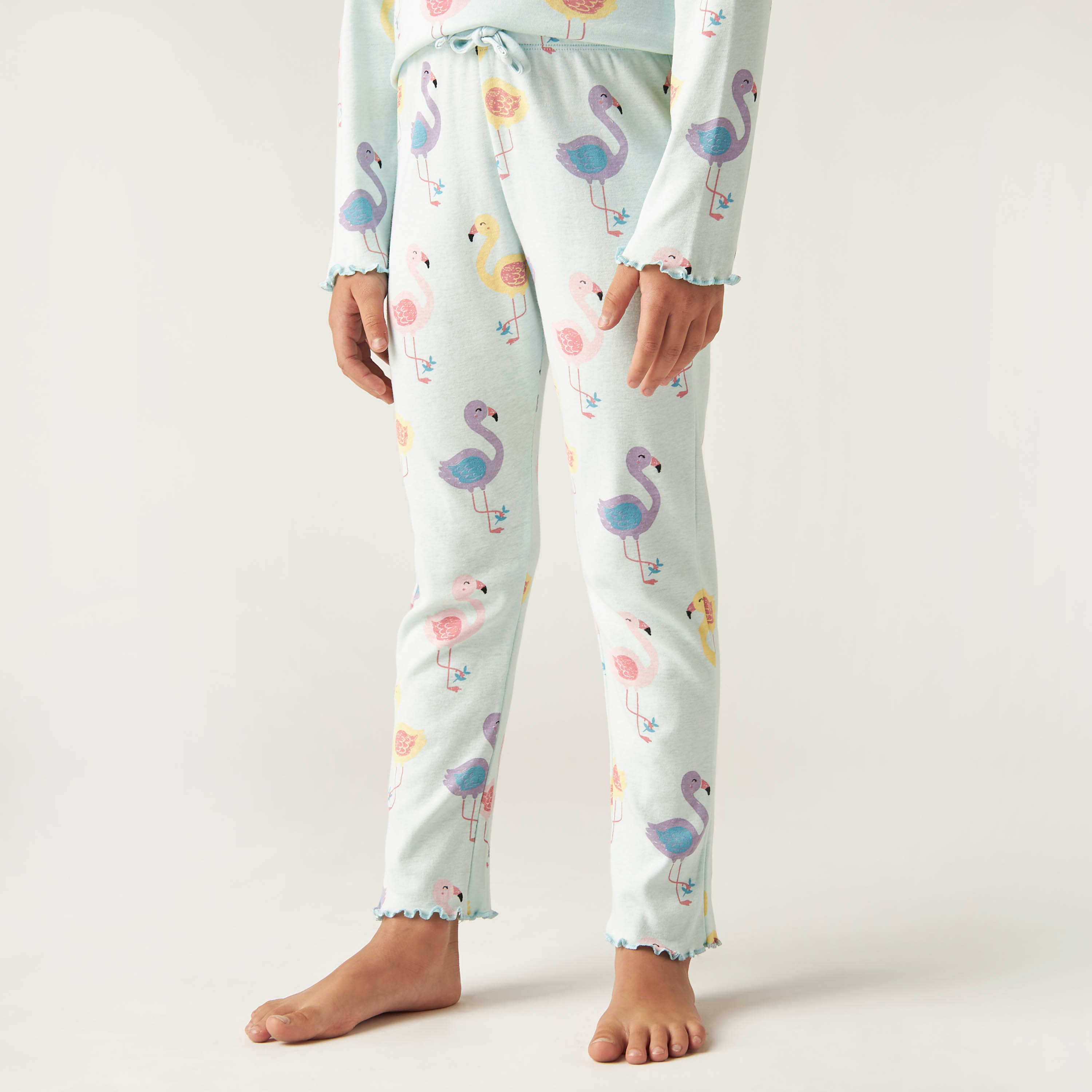 طقم بنطلون بيجاما وتيشيرت بطبعات من جونيورز-girls-clothing-nightwear-image-3