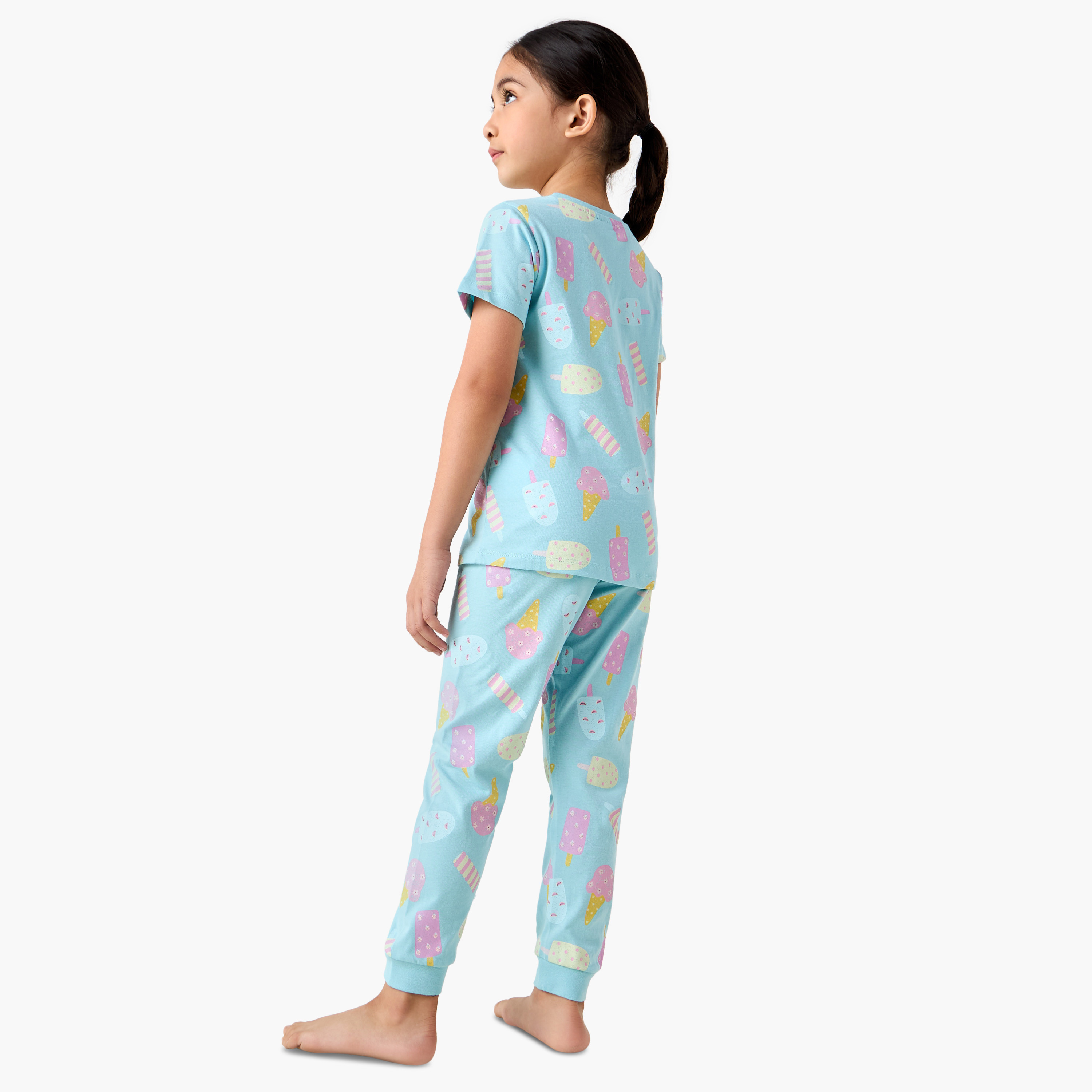طقم بنطلون بيجاما وتيشيرت بطبعات من جونيورز-girls-clothing-nightwear-image-4