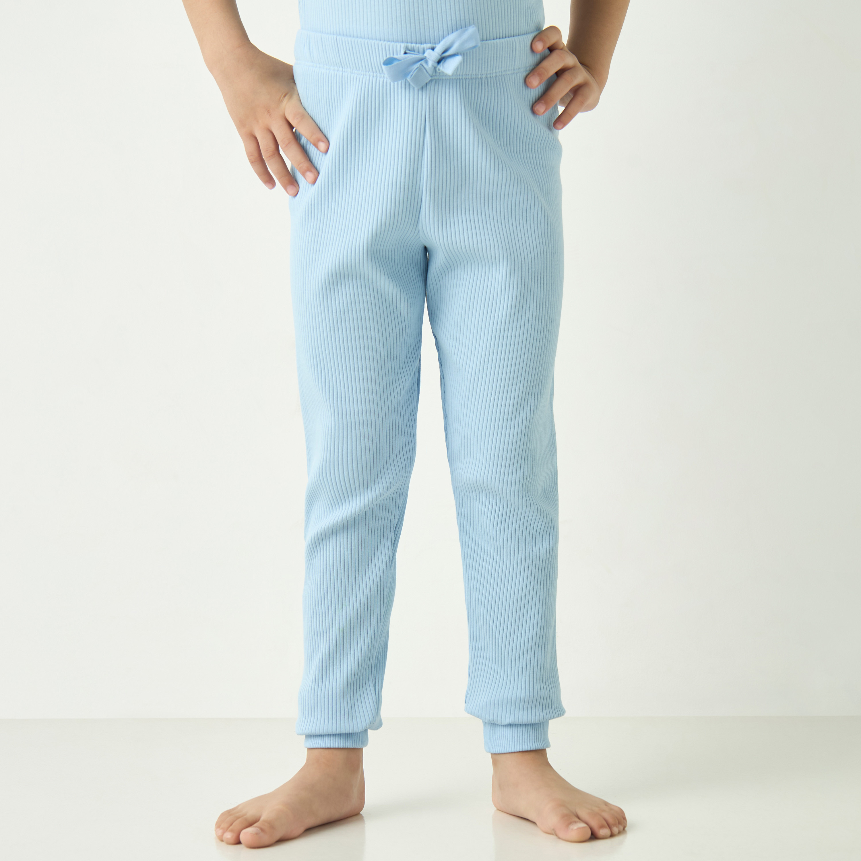 طقم بنطلون بيجاما وتيشيرت مضلع بأكمام قصيرة من جونيورز-girls-clothing-nightwear-image-3