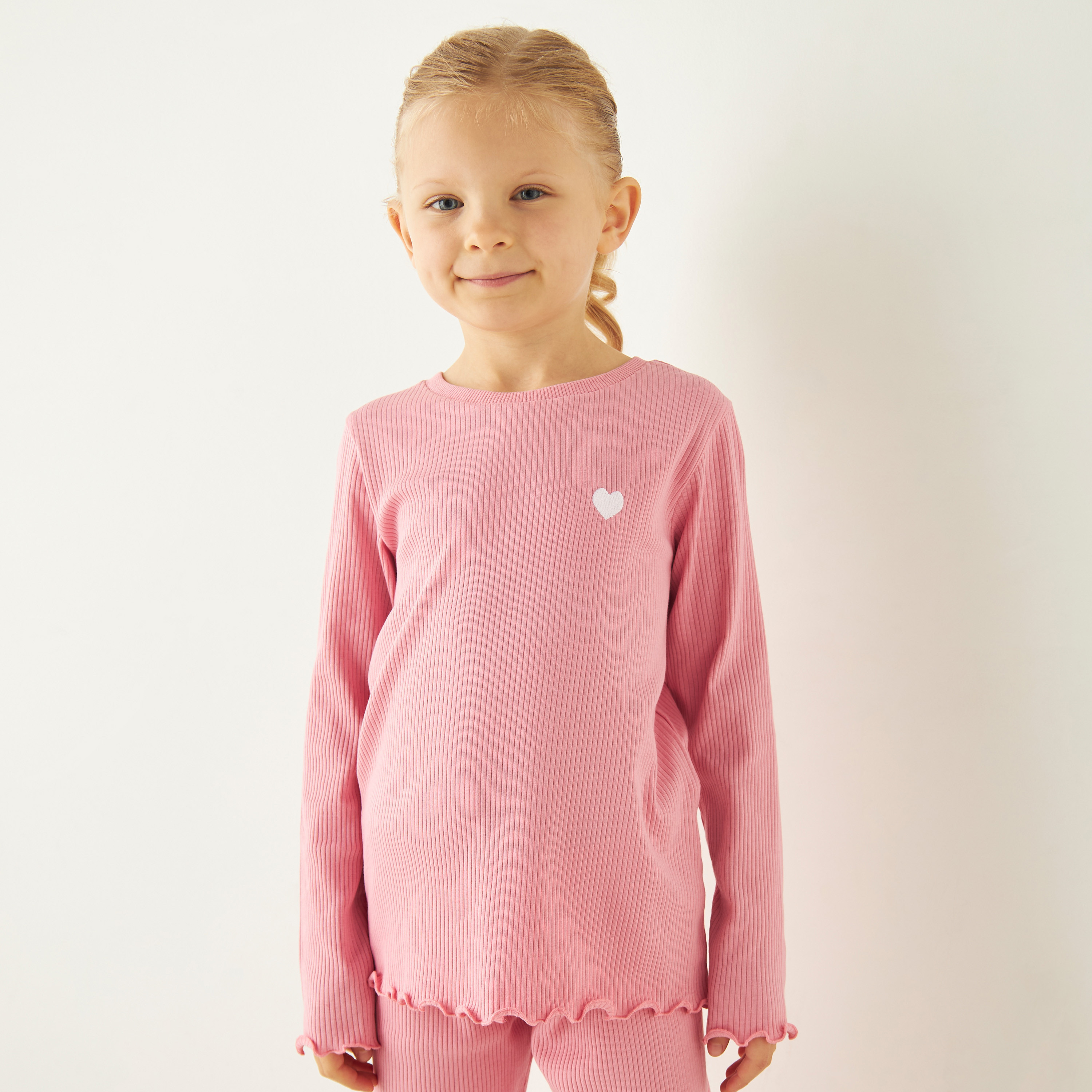 طقم بنطلون بيجاما مطاطي وتيشيرت مضلع بأكمام طويلة من جونيورز-girls-clothing-nightwear-image-2