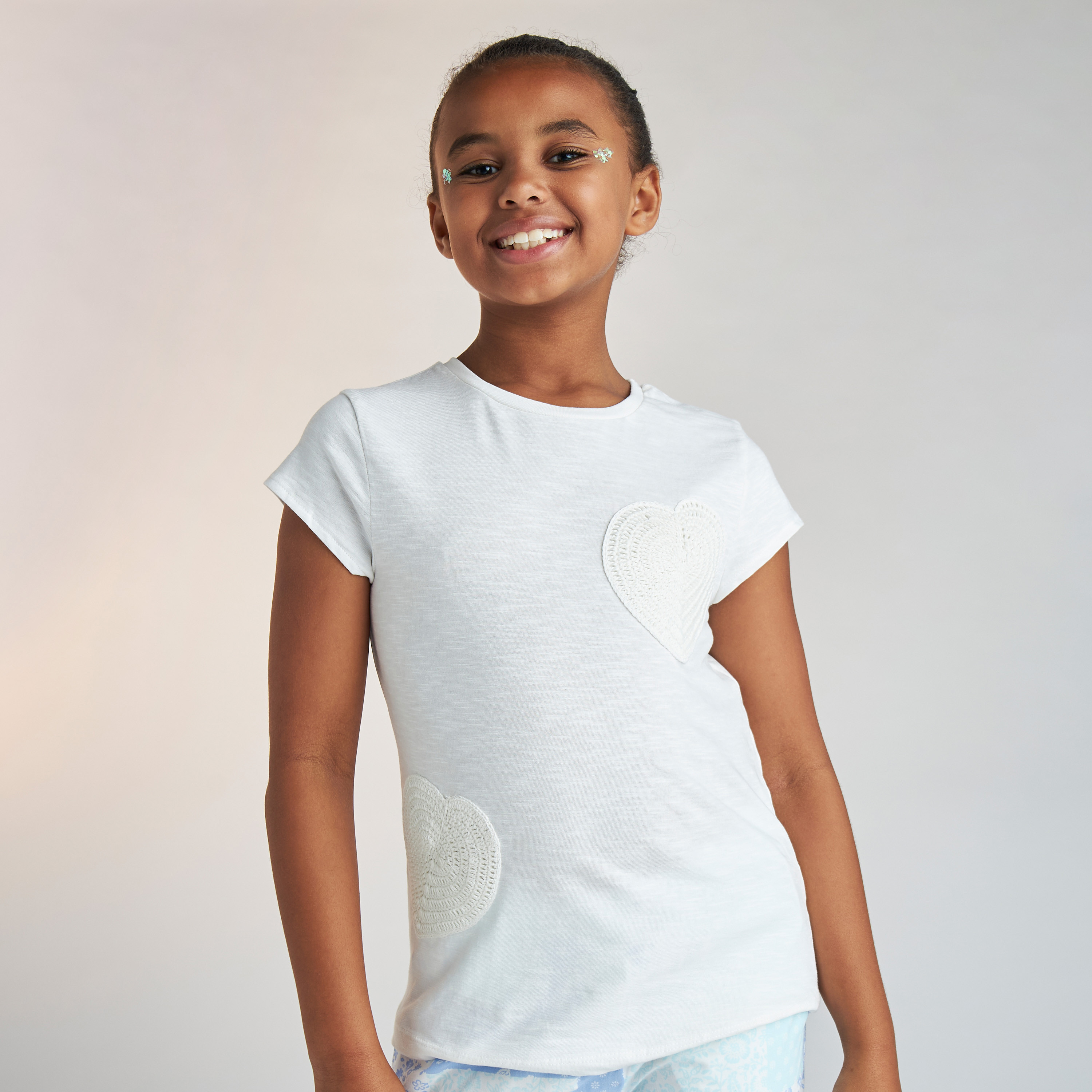 Juniors Applique Detail T-shirt and Pyjama Set-girls-clothing-nightwear-image-2
