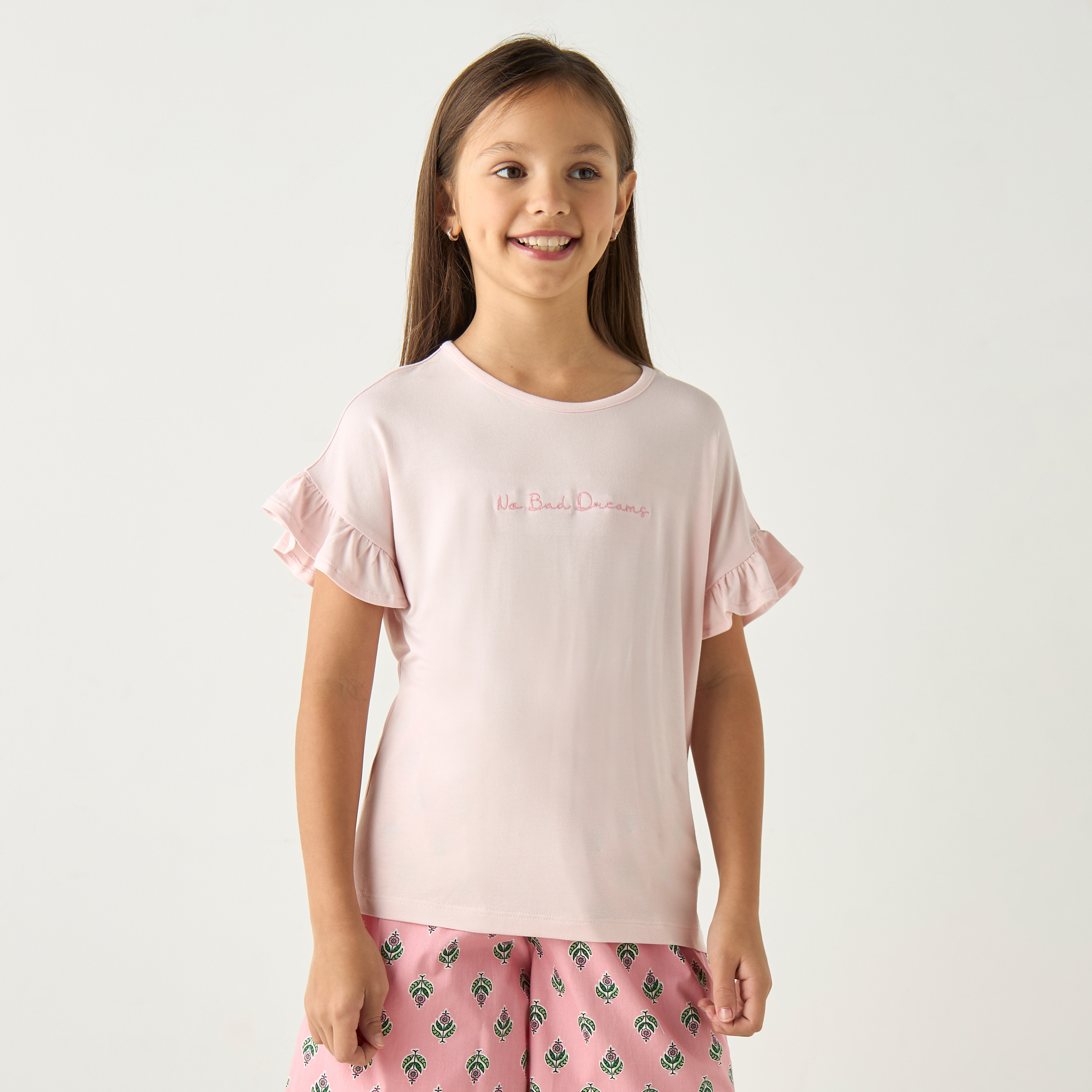 طقم تيشيرت وشورت بطبعة جونيورز-girls-clothing-nightwear-image-2