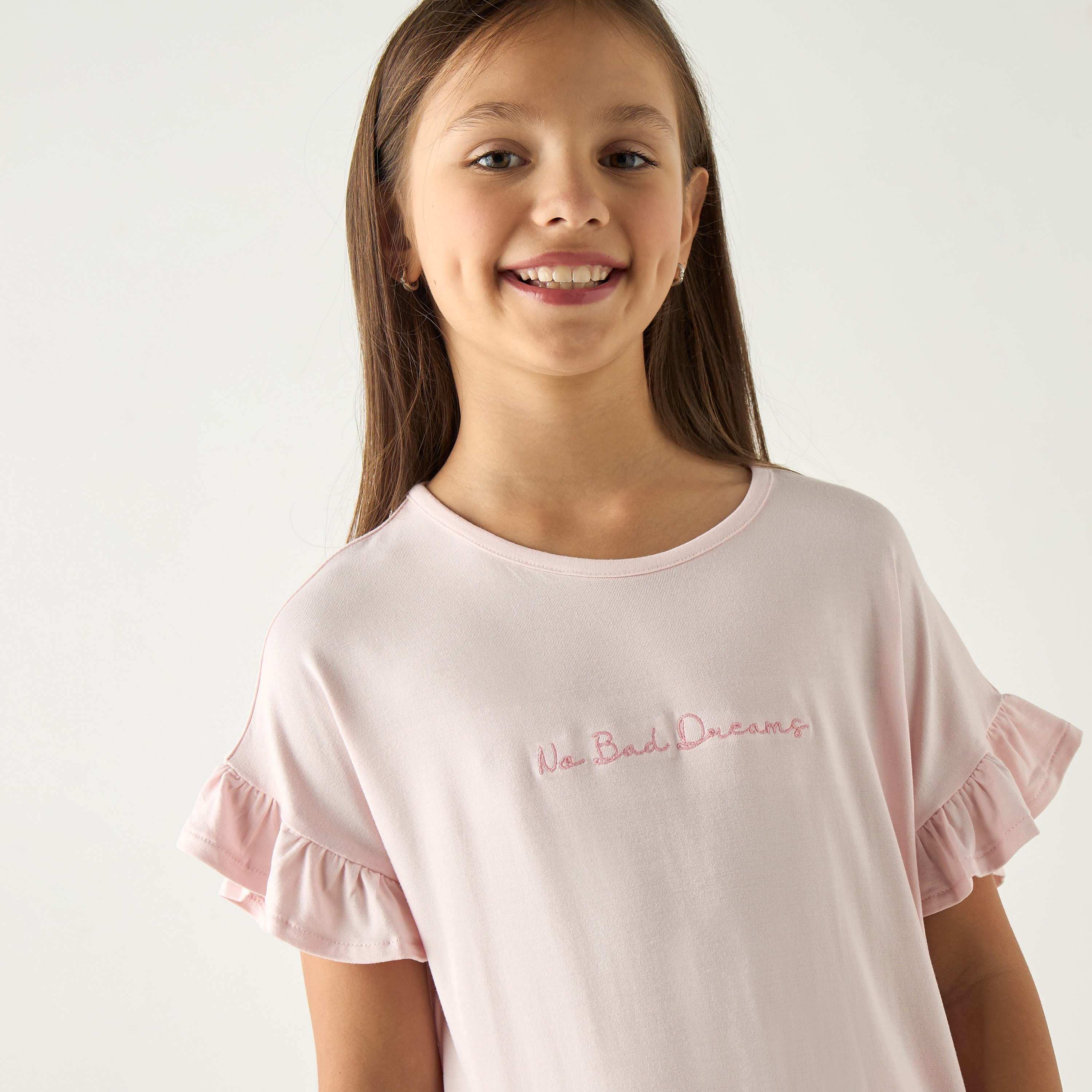 طقم تيشيرت وشورت بطبعة جونيورز-girls-clothing-nightwear-image-5