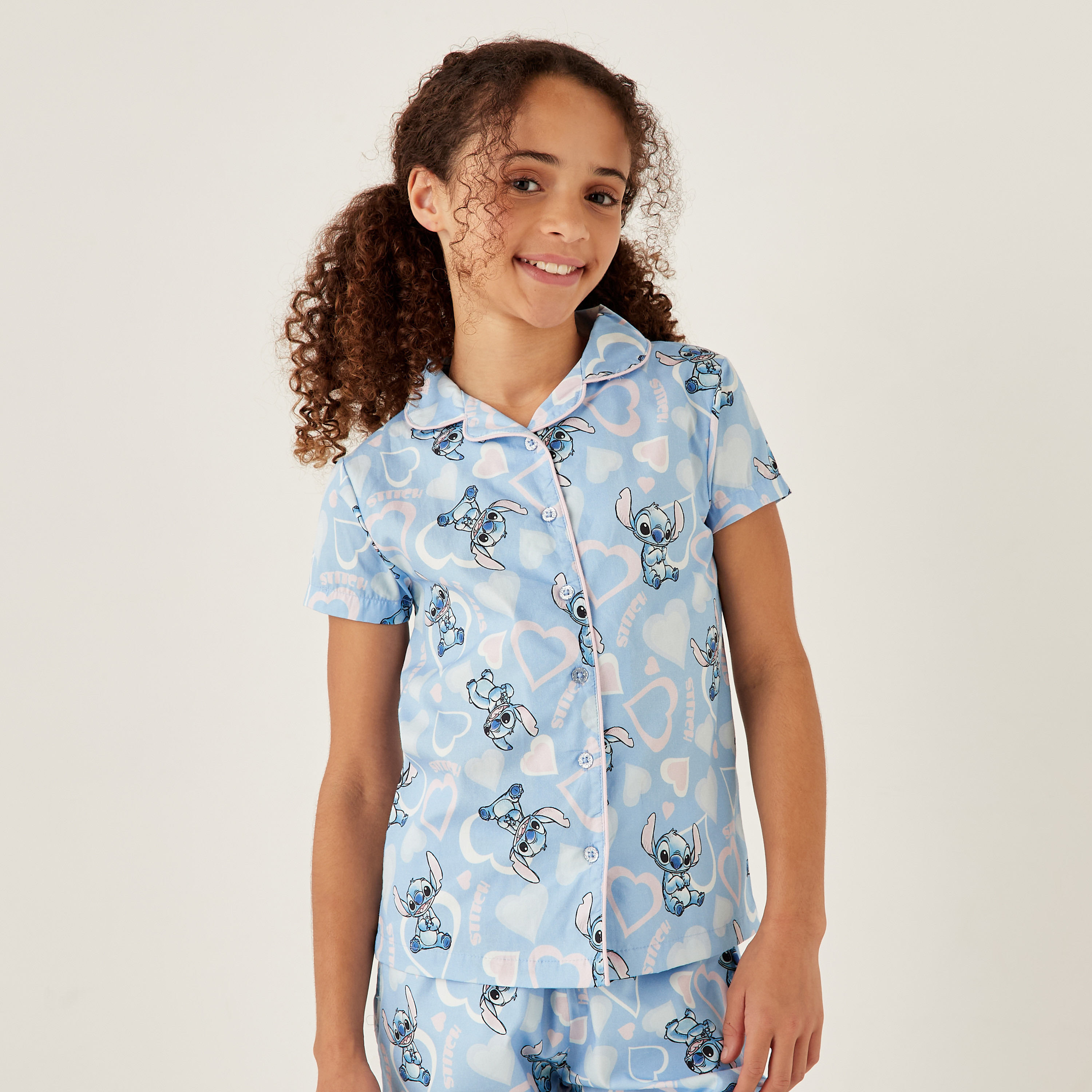 طقم بنطلون بيجاما وقميص بطبعات ستيتش من ديزني-girls-clothing-nightwear-image-2