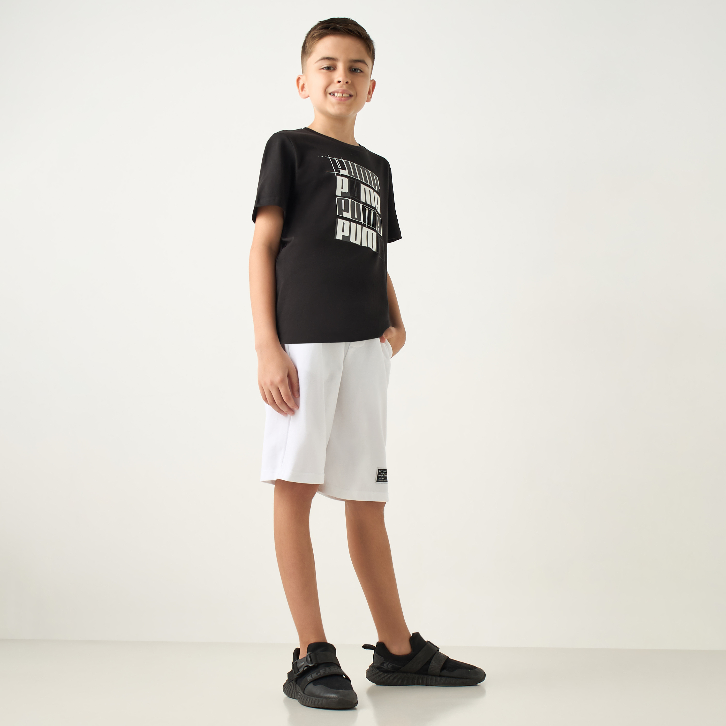 شورت سادة بجيوب ورباط إغلاق من جونيورز-boys-clothing-bottoms-shorts-image-2