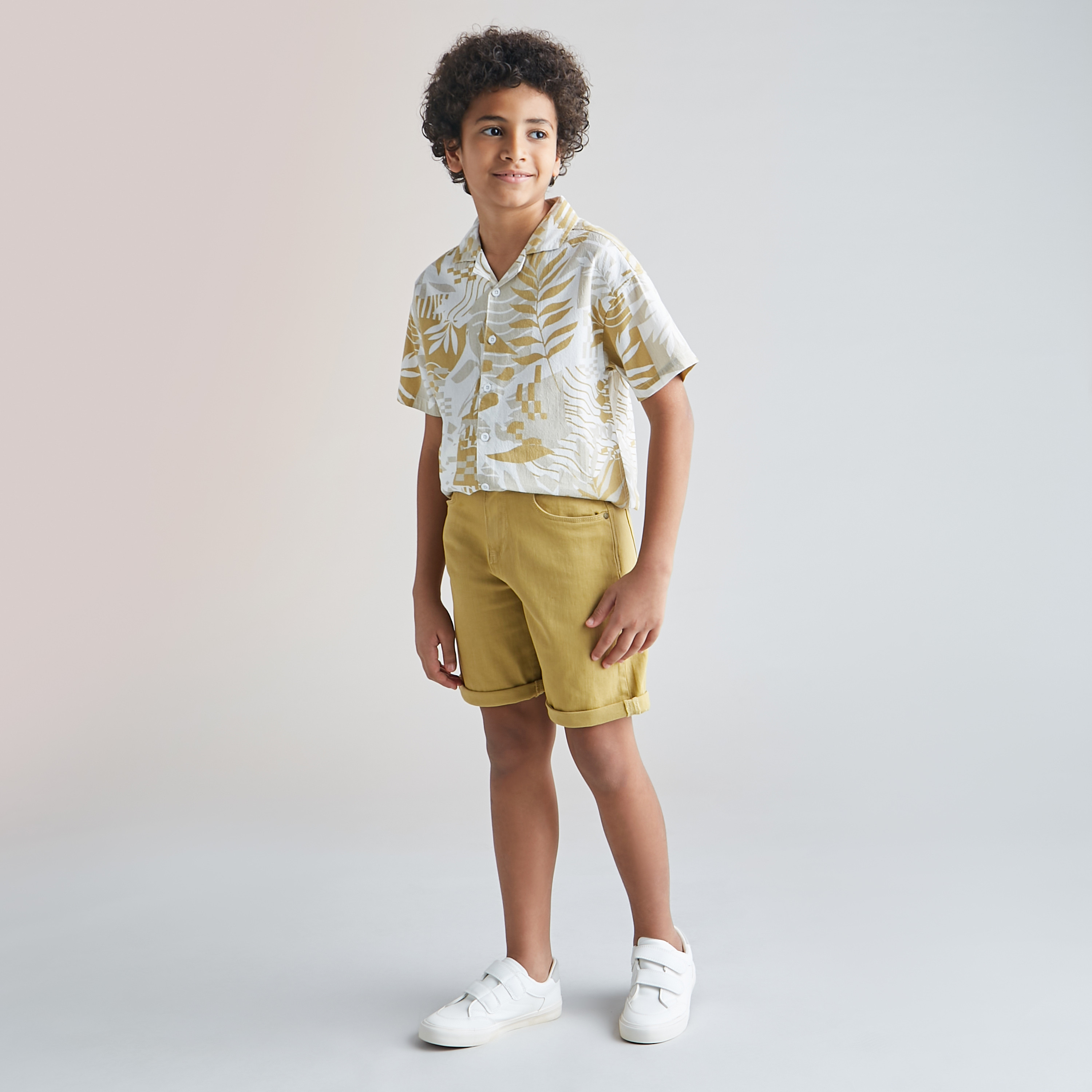 Juniors Solid Shorts with Pockets and Button Closure-boys-clothing-bottoms-shorts-image-2