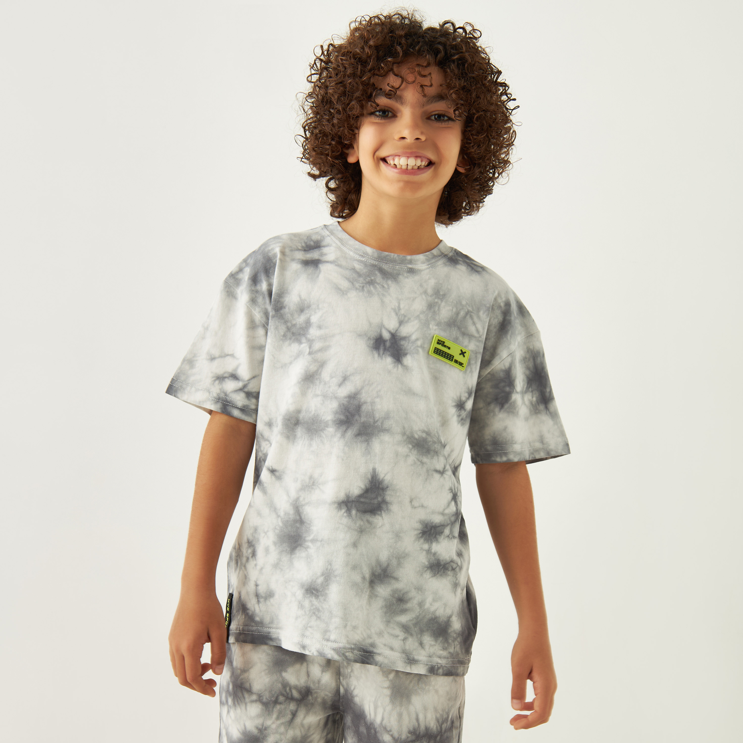 XYZ Tie-Dye Print T-shirt and Shorts Set-boys-clothing-sportswear-sets-image-1