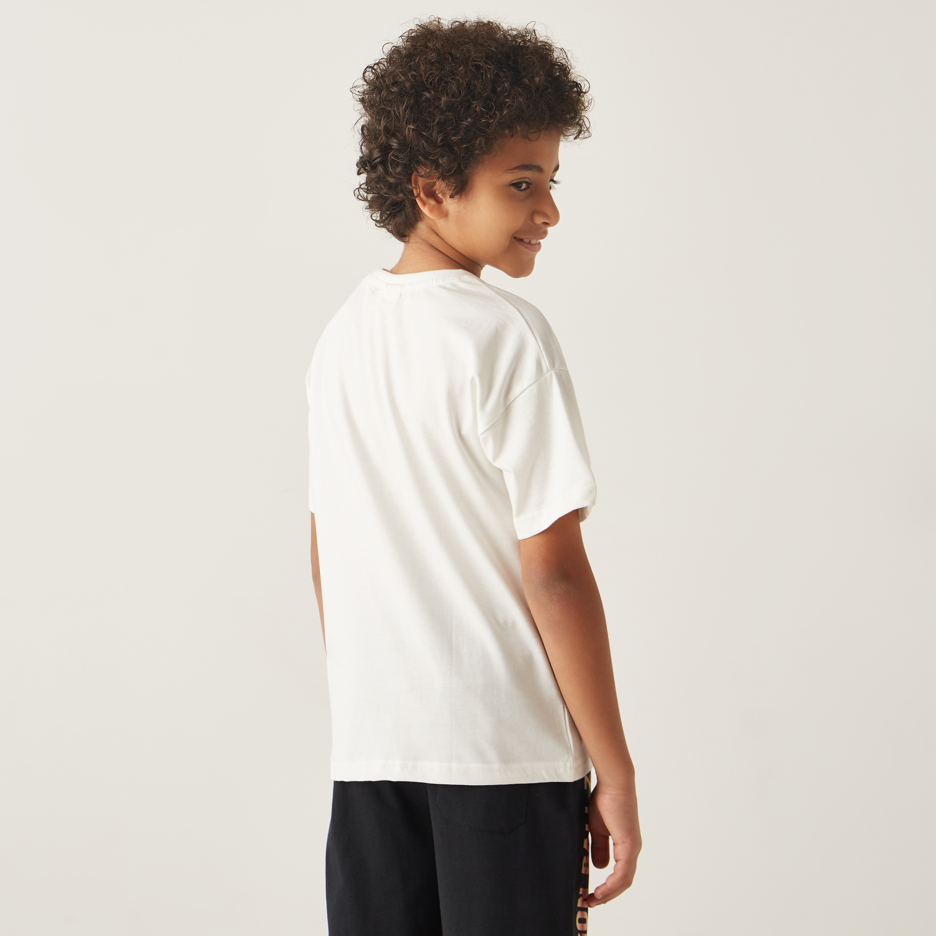 تيشيرت بأكمام قصيرة وطبعات دراجون بول زد من سبيستون-boys-clothing-tshirtsandpolos-image-3