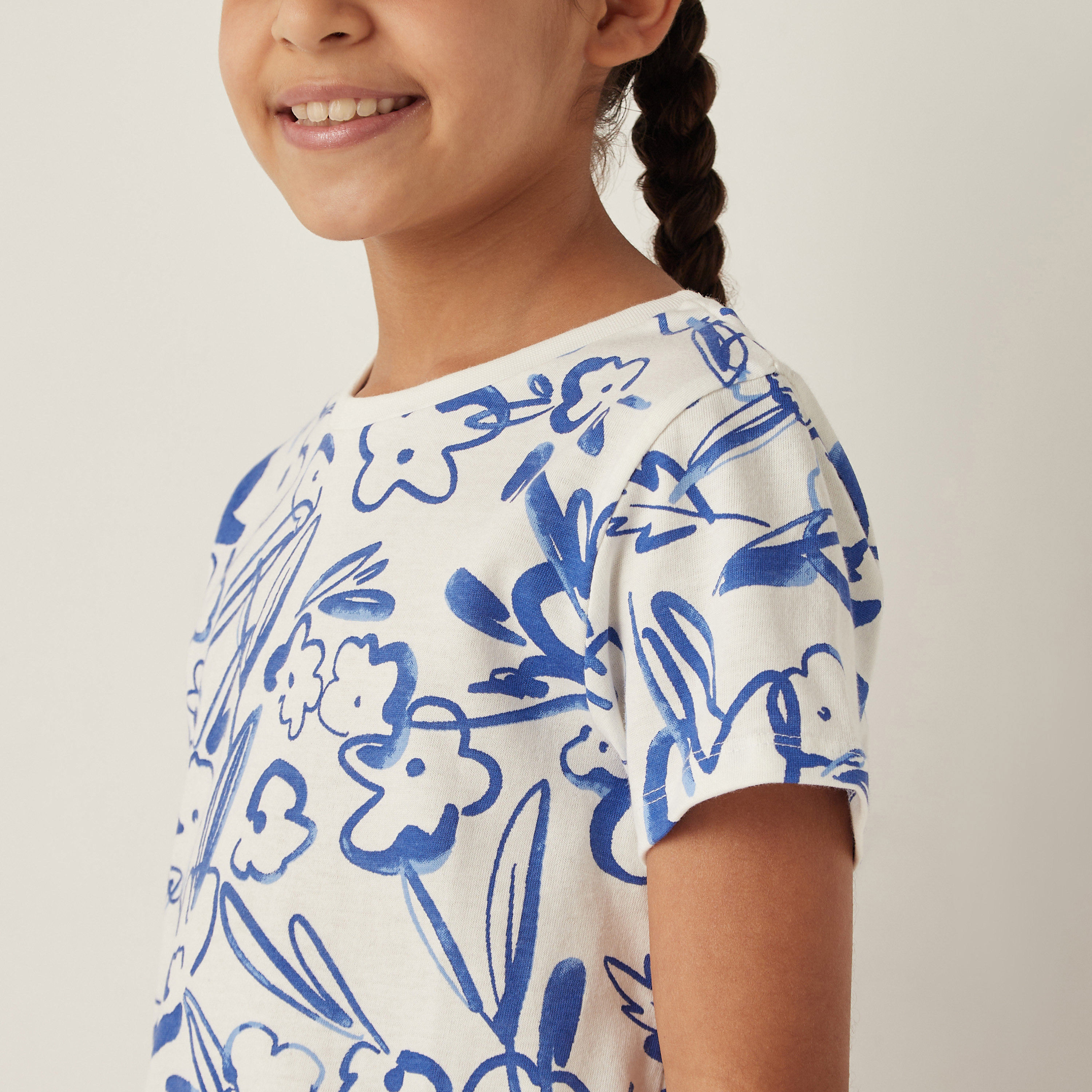 Juniors All-Over Floral Print T-shirt with Short Sleeves-girls-clothing-tshirts-image-4