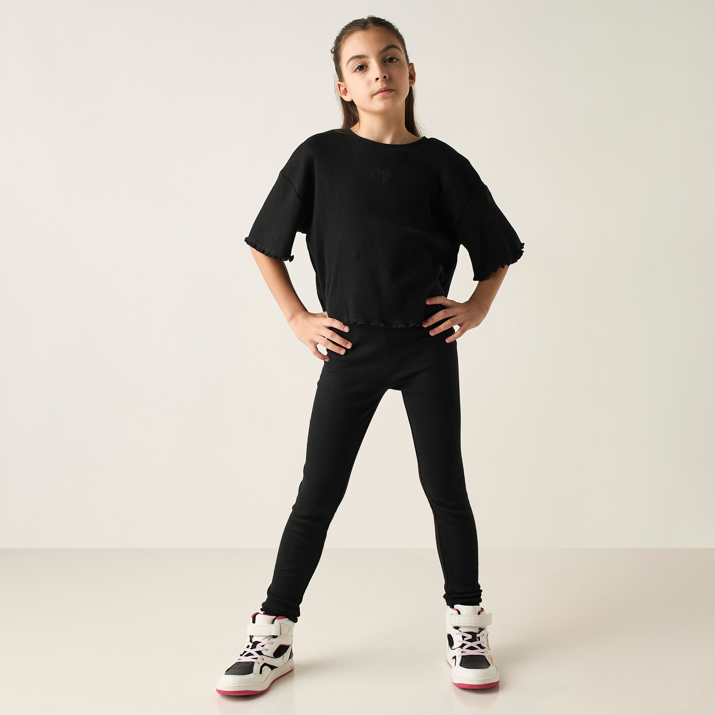 Juniors Heart Detail Ribbed T-shirt with Short Sleeves-girls-clothing-tshirts-image-2