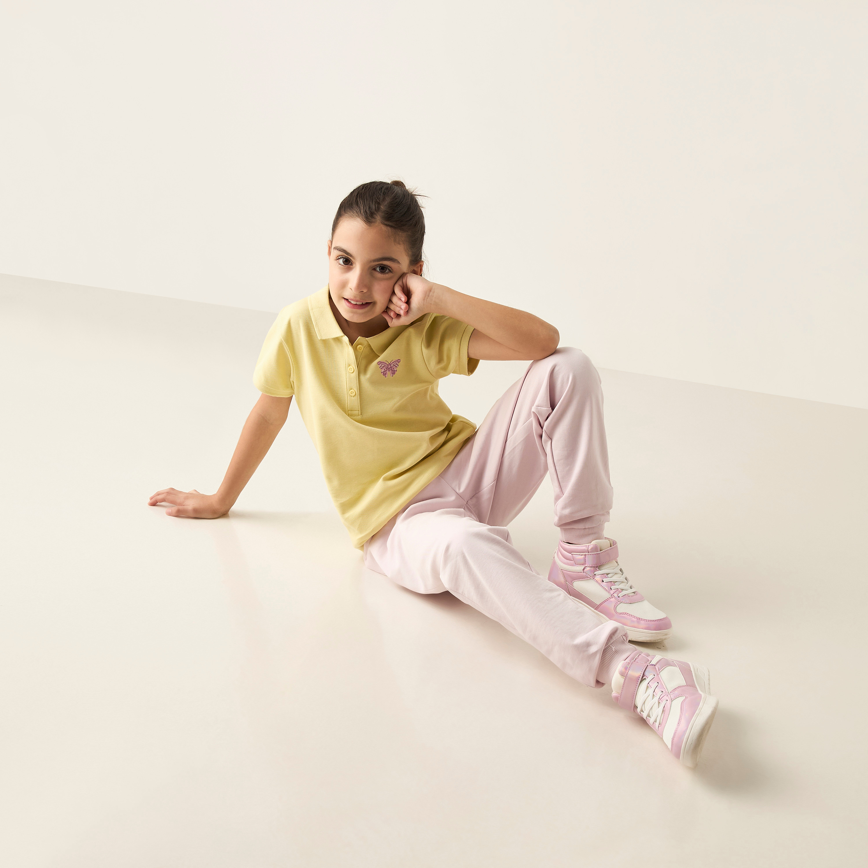 Juniors Solid Cotton Joggers with Drawstring Closure and Pockets-girls-clothing-bottoms-joggersandtrackpants-image-2