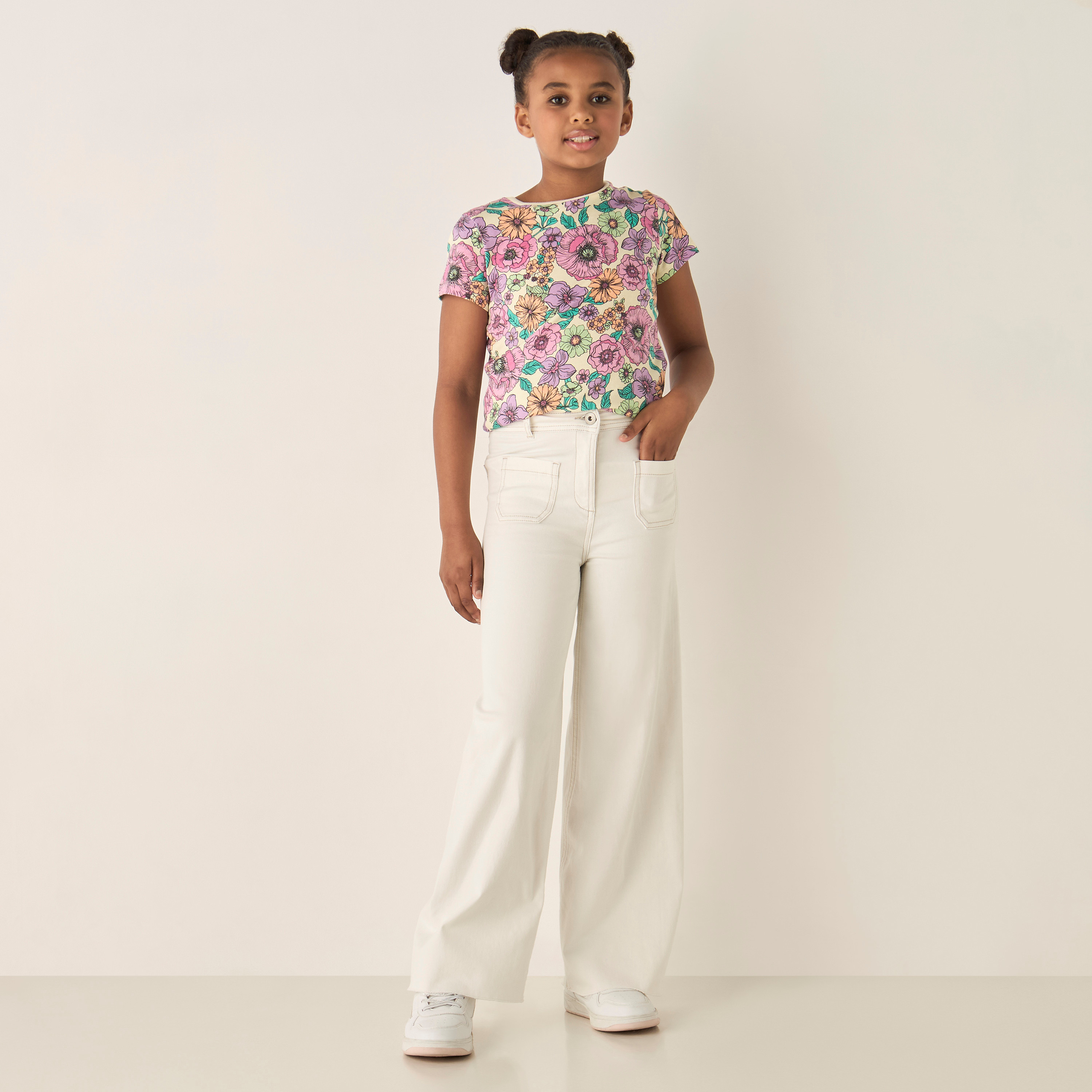 Juniors Solid Wide Leg Jeans with Button Closure and Pockets-girls-clothing-bottoms-trousers-image-2