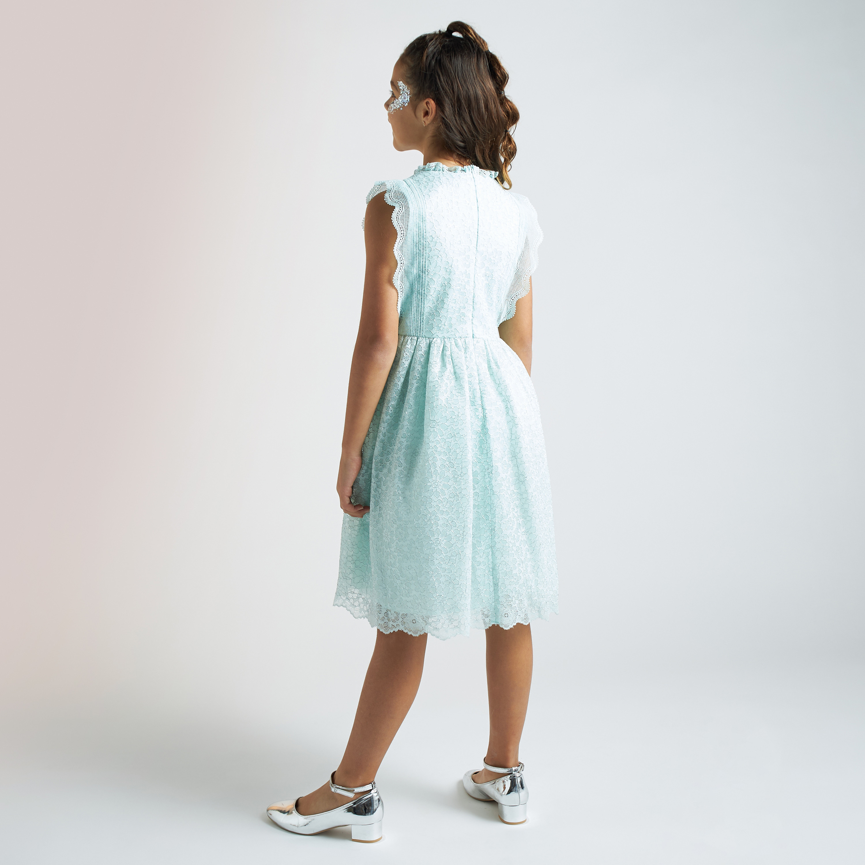Juniors Lace Detail Sleeveless Dress with Zip Closure-girls-clothing-dressesandjumpsuits-image-3