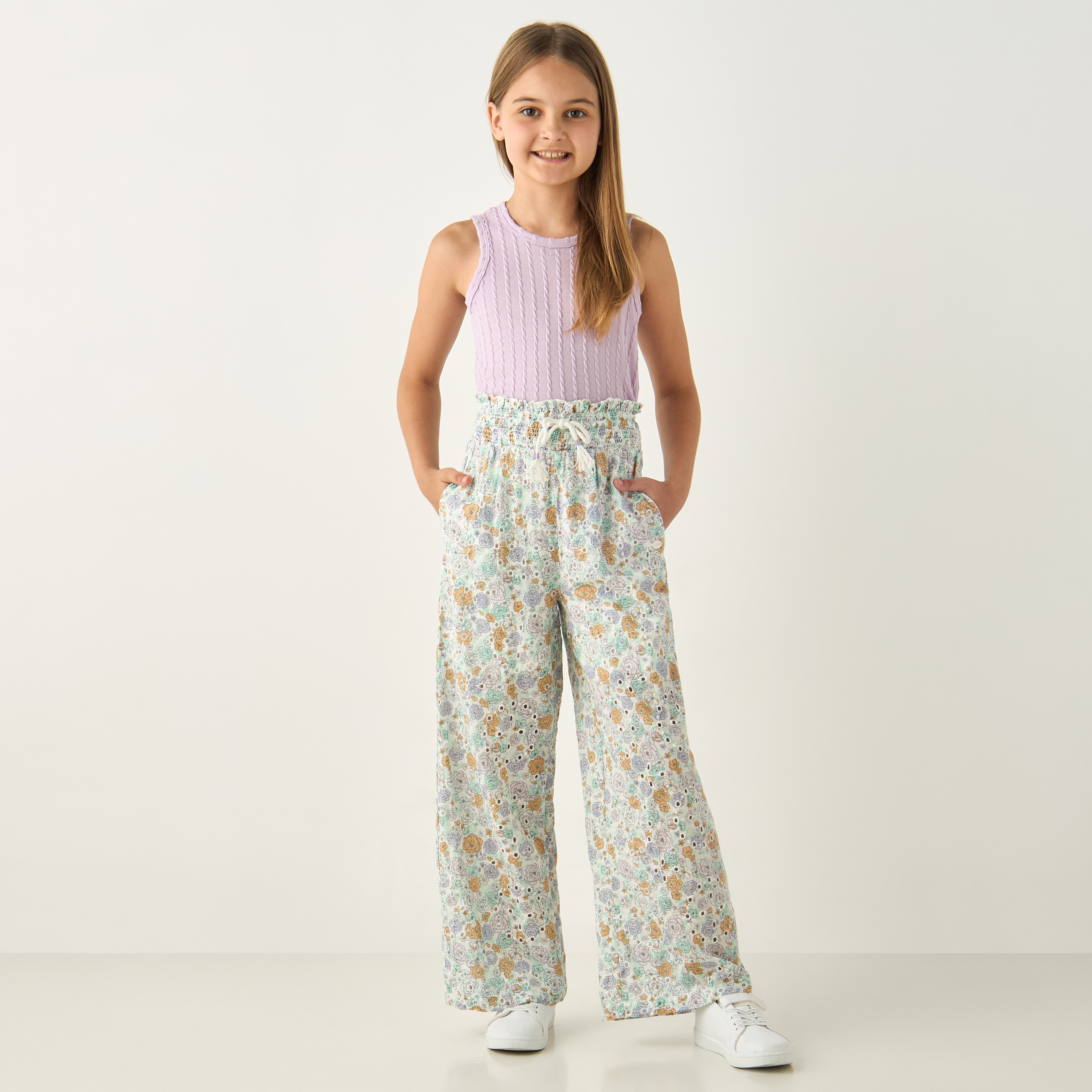 بنطلون بأرجل واسعة وخصر بيبرباج وتفاصيل شيفلي وطبعات زهرية من إليجو-girls-clothing-bottoms-trousers-image-3