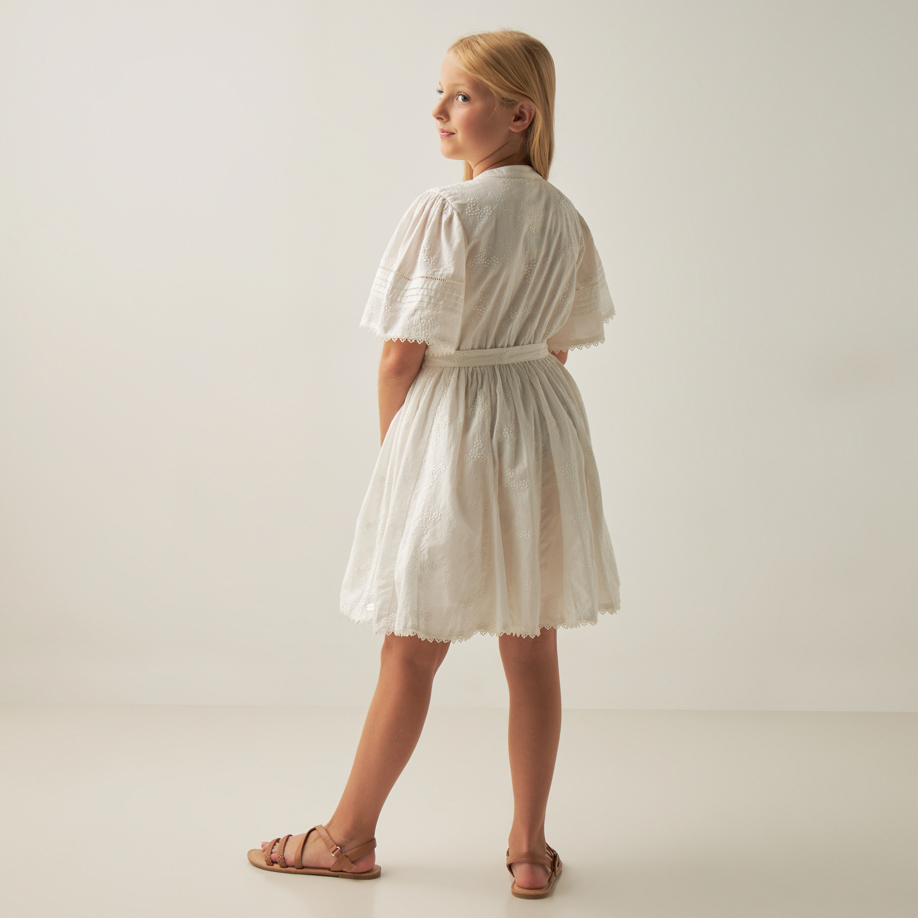 فستان إيه لاين مطرز بأكمام قصيرة واسعة وحزام من إليجو-girls-clothing-dressesandjumpsuits-image-3