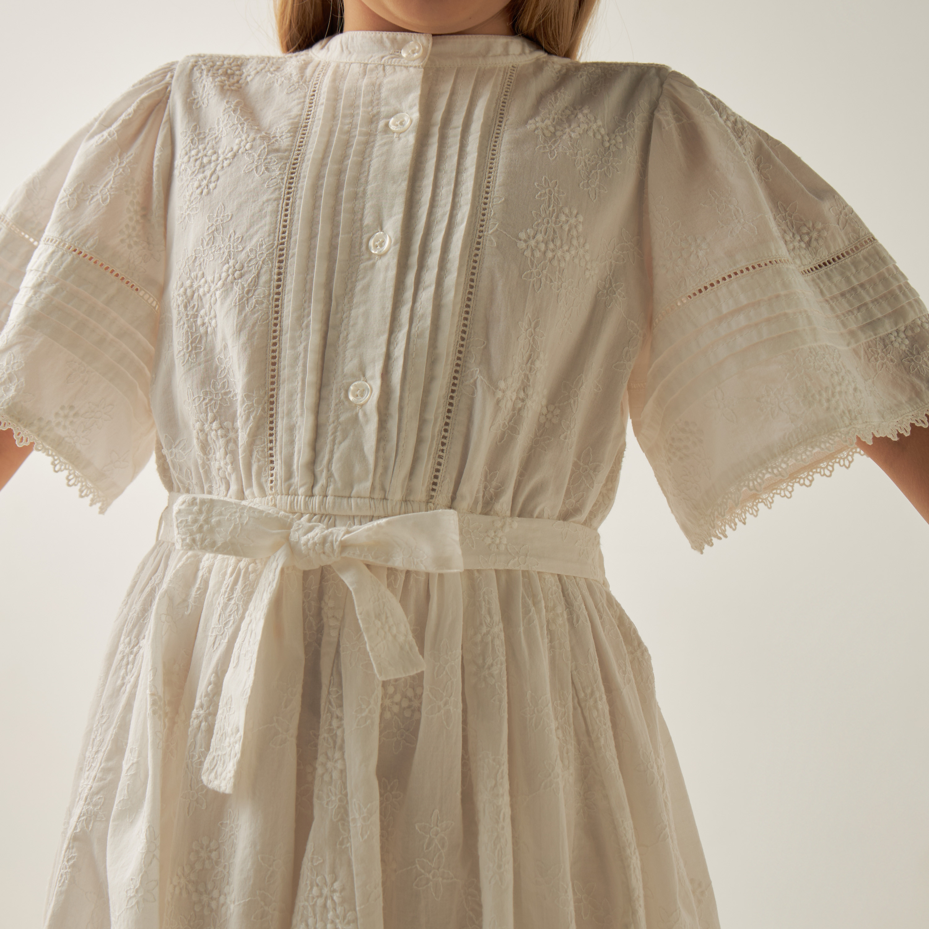فستان إيه لاين مطرز بأكمام قصيرة واسعة وحزام من إليجو-girls-clothing-dressesandjumpsuits-image-4