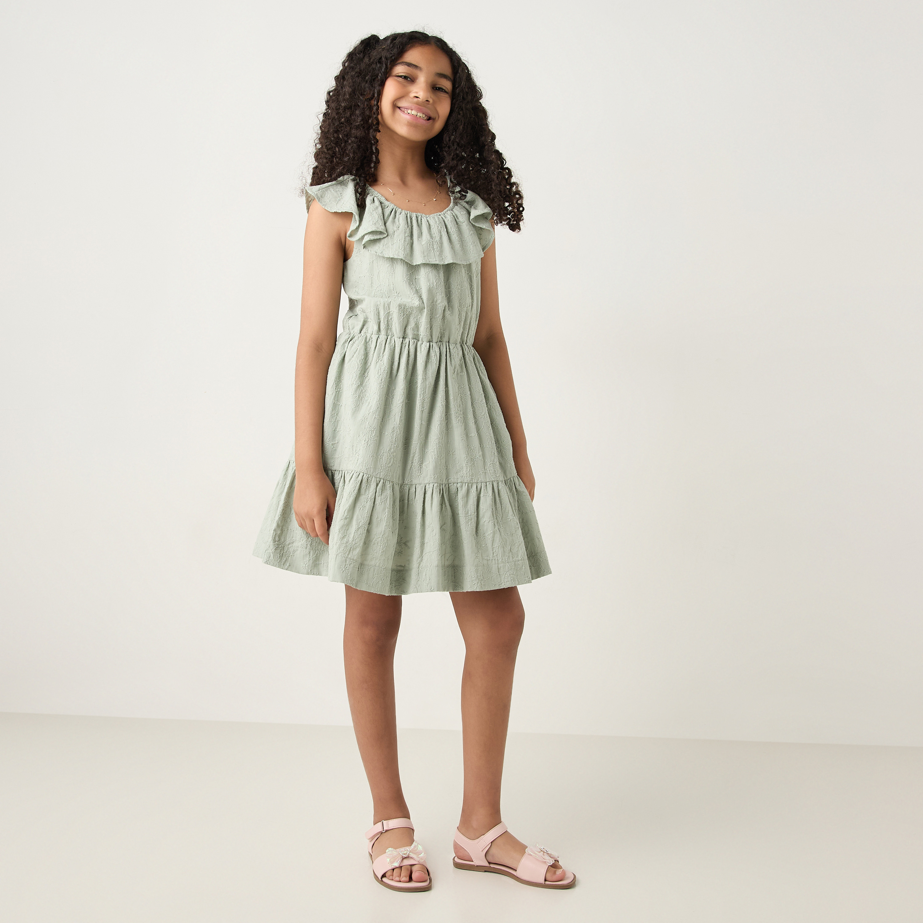 فستان دون أكمام بكشكش وتطريزات من إليجو-girls-clothing-dressesandjumpsuits-image-2