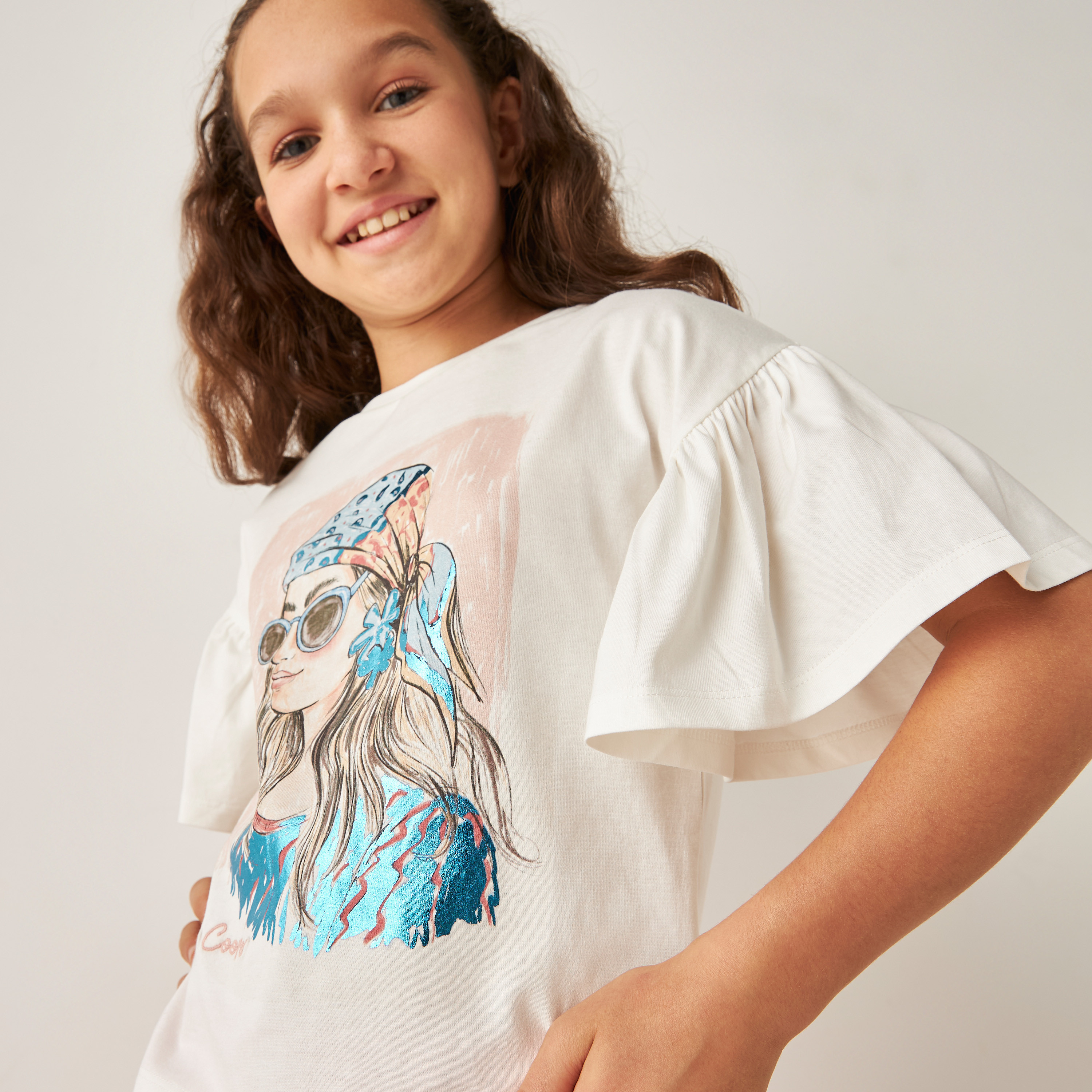 تيشيرت بأكمام لامعة وطبعات جرافيك من لي كوبر-girls-clothing-tshirts-image-4
