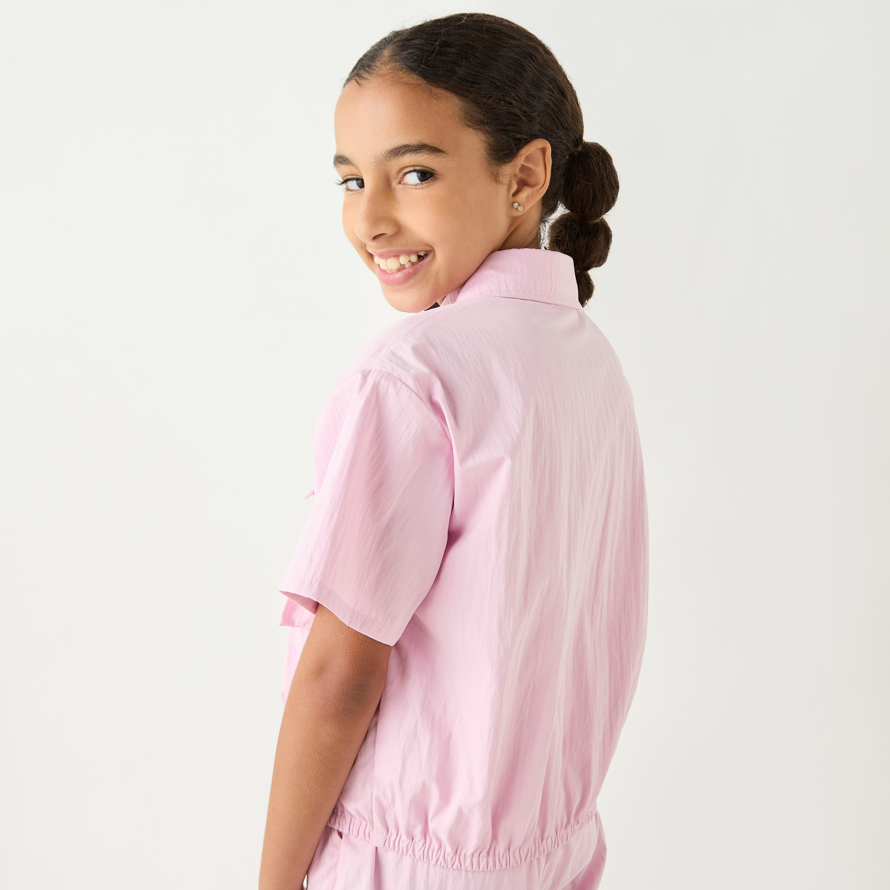 قميص بطبعات هالو كيتي وأكمام قصيرة وحواف مطاطية من سانريو-girls-clothing-blousesandshirts-image-2