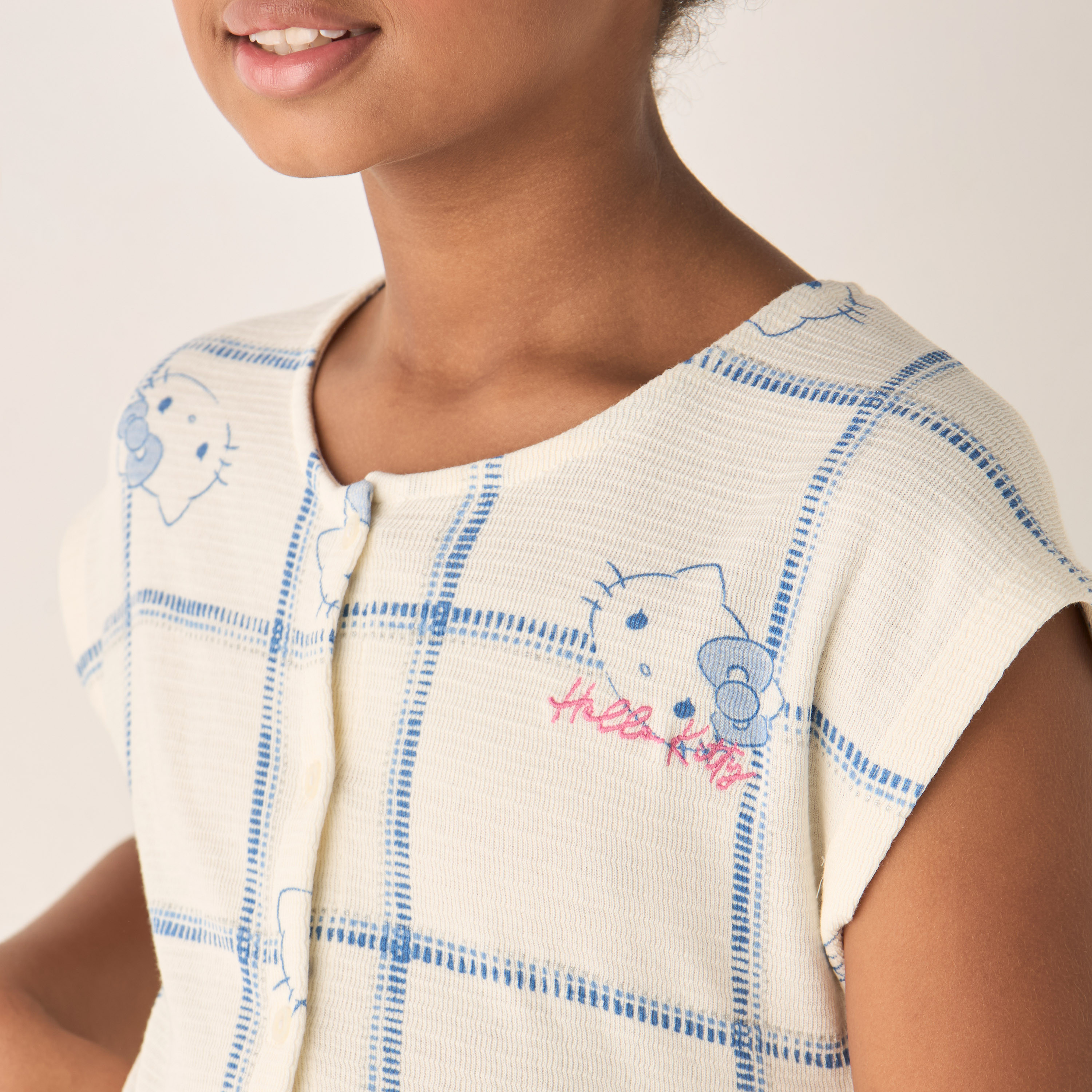 Sanrio Hello Kitty Print Dress with Cut-Out Detail-girls-clothing-dressesandjumpsuits-image-4