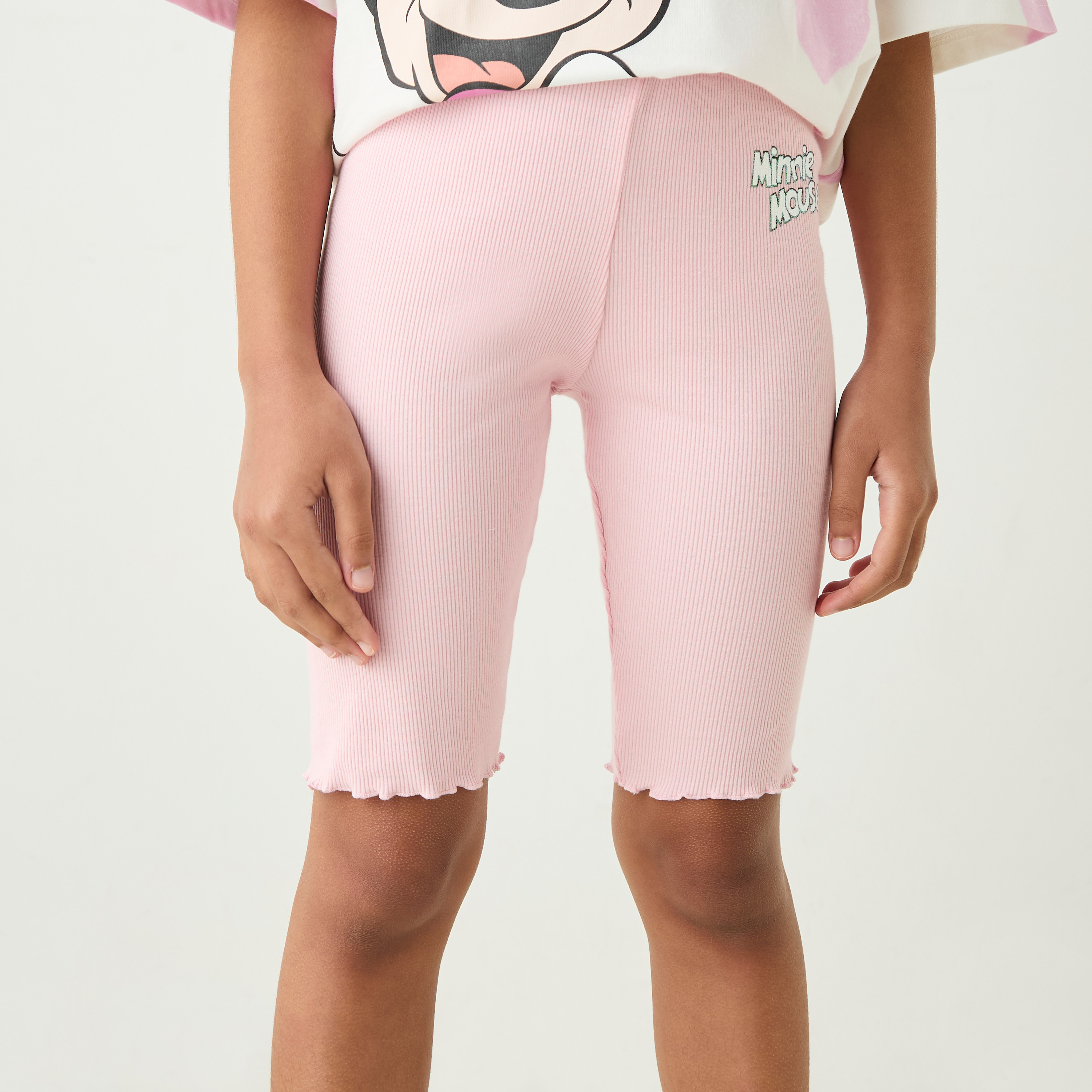 شورت بخصر مطّاطي وطبعات ميني ماوس من ديزني-girls-clothing-bottoms-shorts-image-1