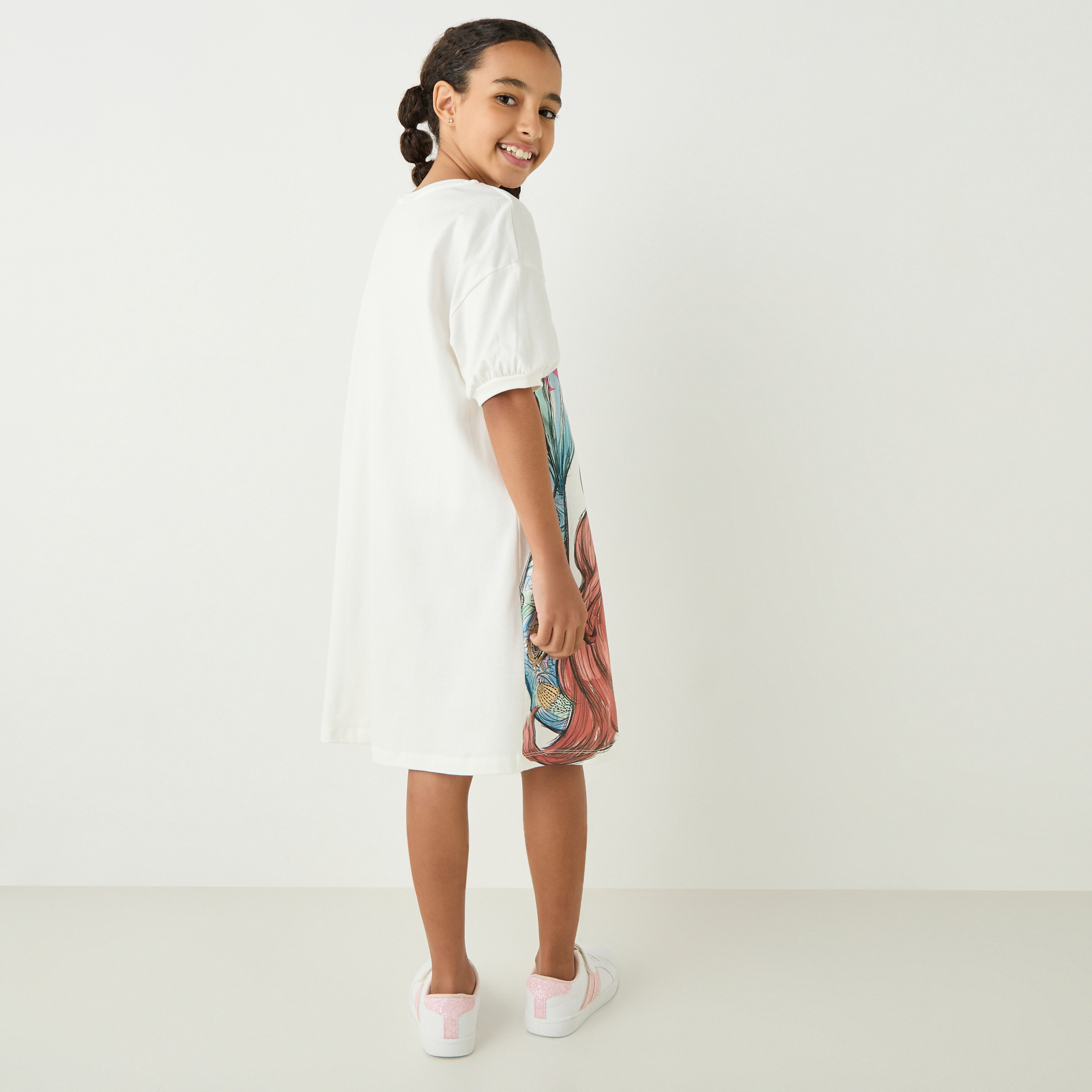 فستان إيه لاين بأكمام بأكتاف منسدلة وطبعات من ديزني-girls-clothing-dressesandjumpsuits-image-2