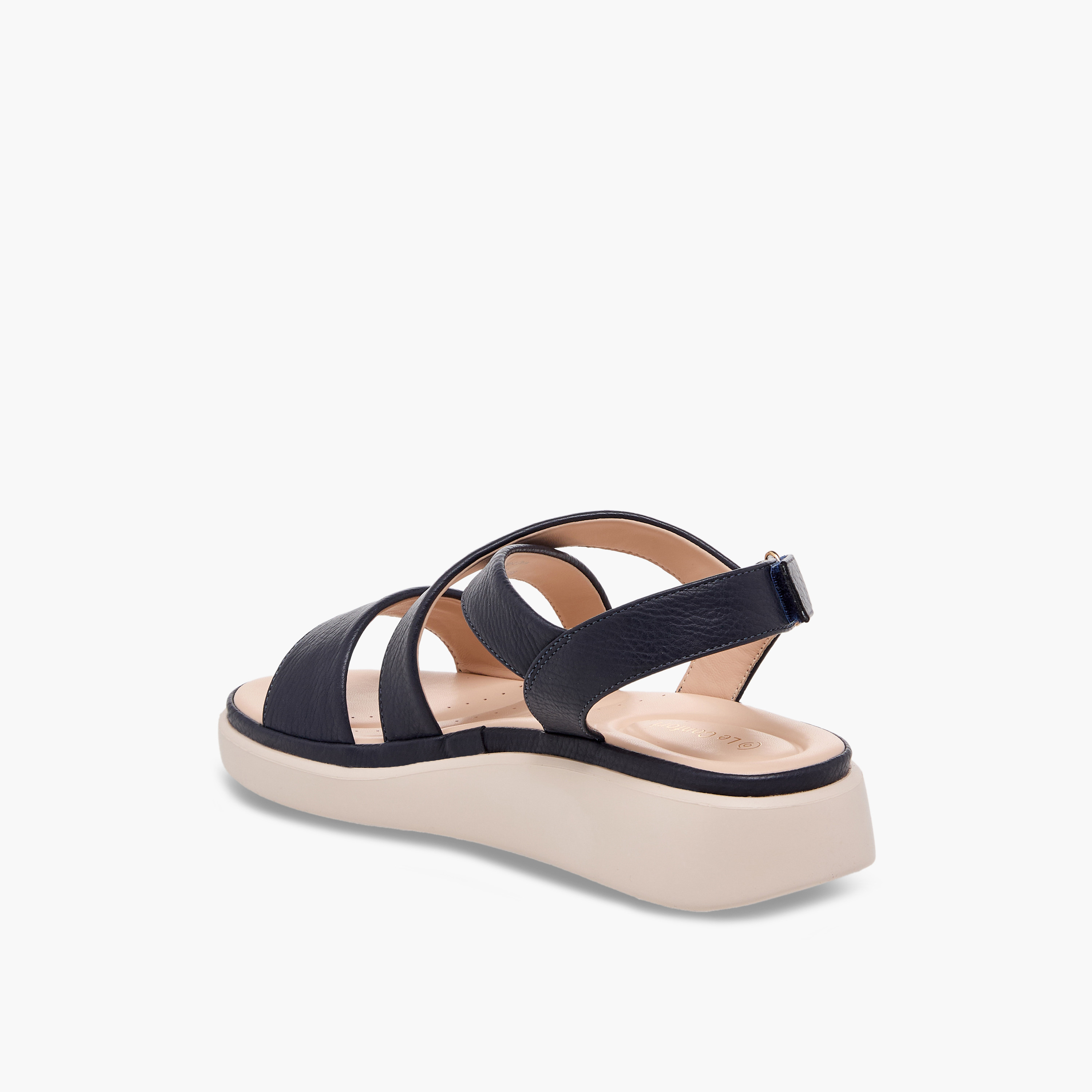 صندل بارز الملمس بأحزمة متقاطعة للنساء من لو كونفورت-women-shoes-sandals-heeled-image-5
