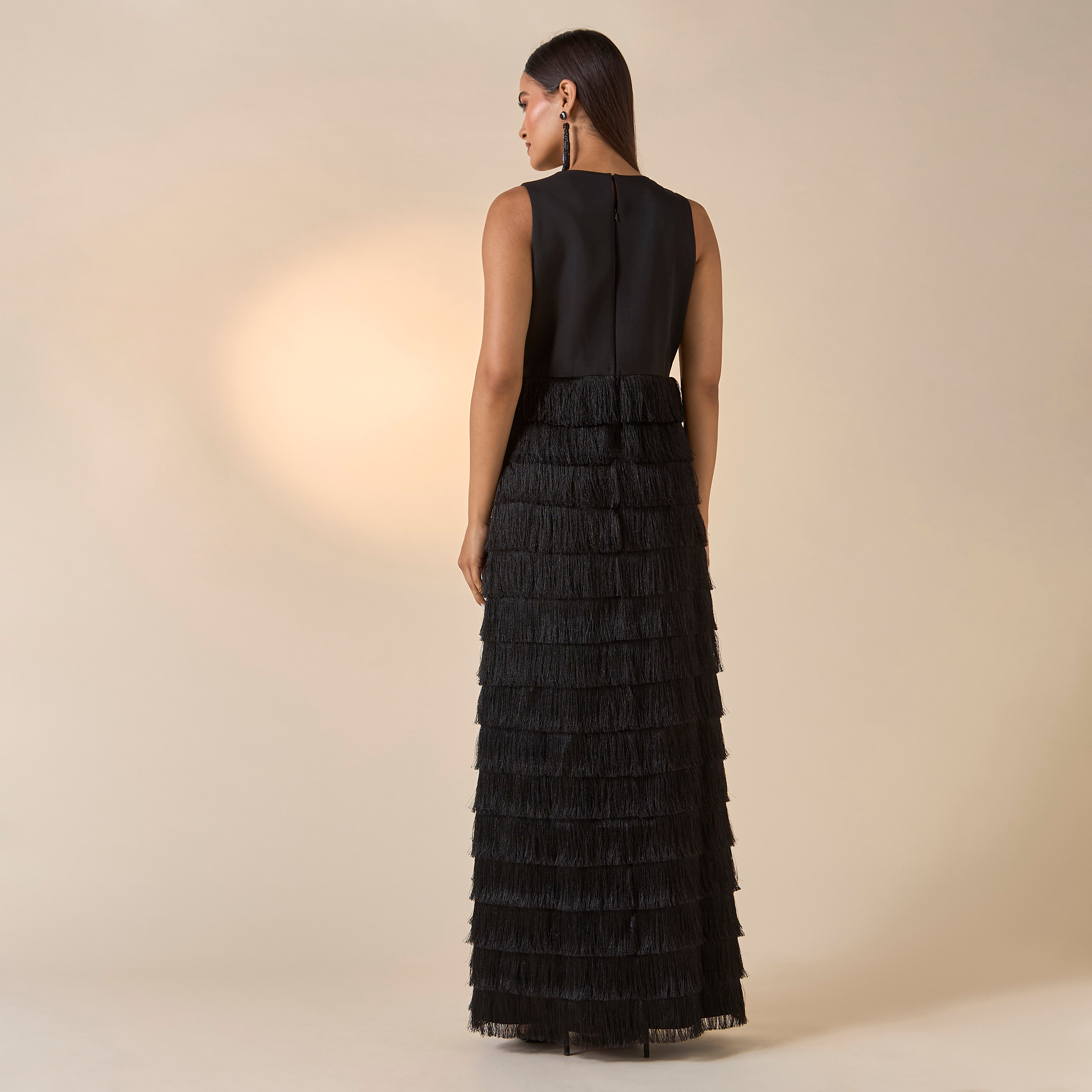 فستان دون أكمام بياقة مستديرة وتفاصيل شراشيب من فيور-women-clothing-dresses-image-3