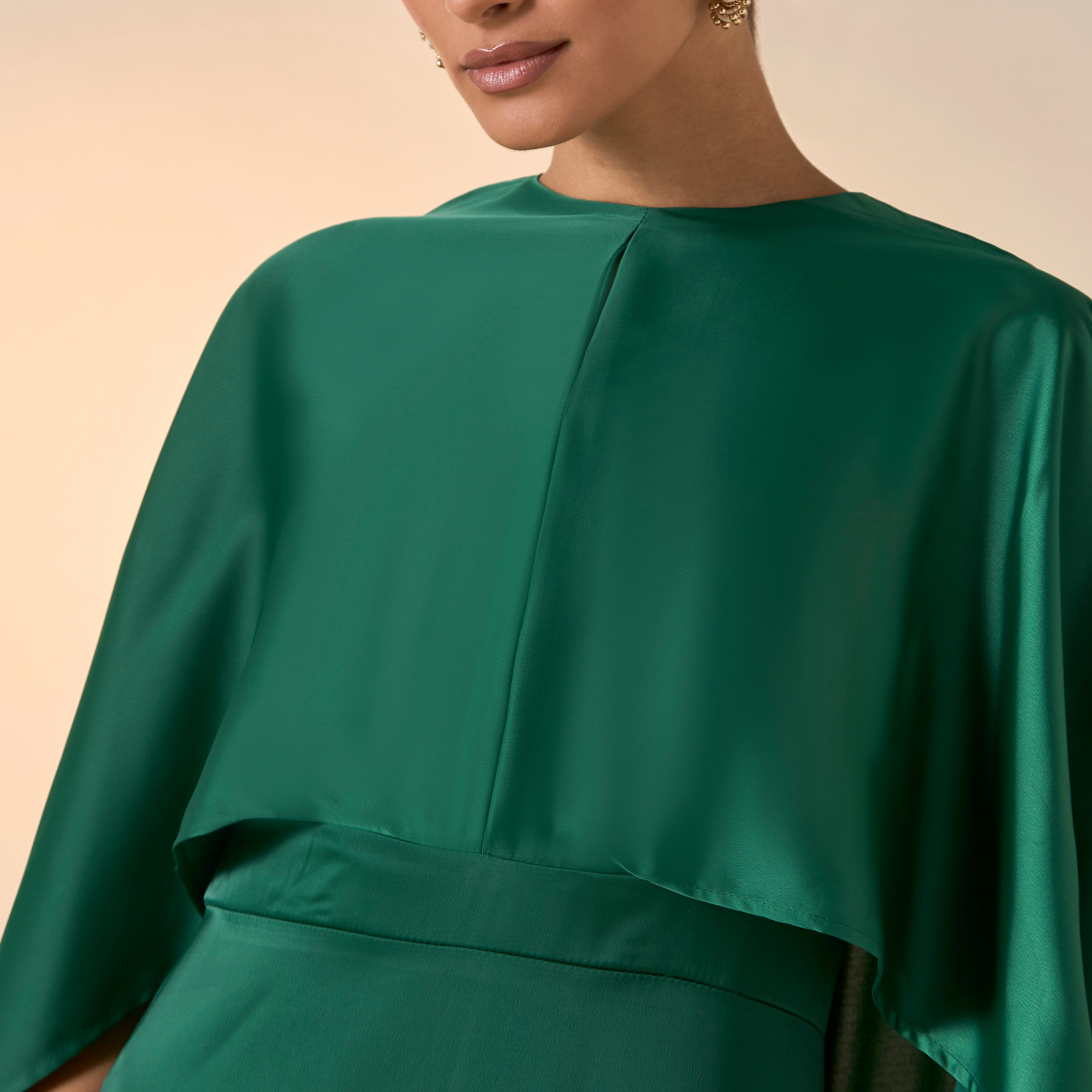 فستان سادة بياقة مستديرة وأكمام كاب من فيور-women-clothing-dresses-image-5