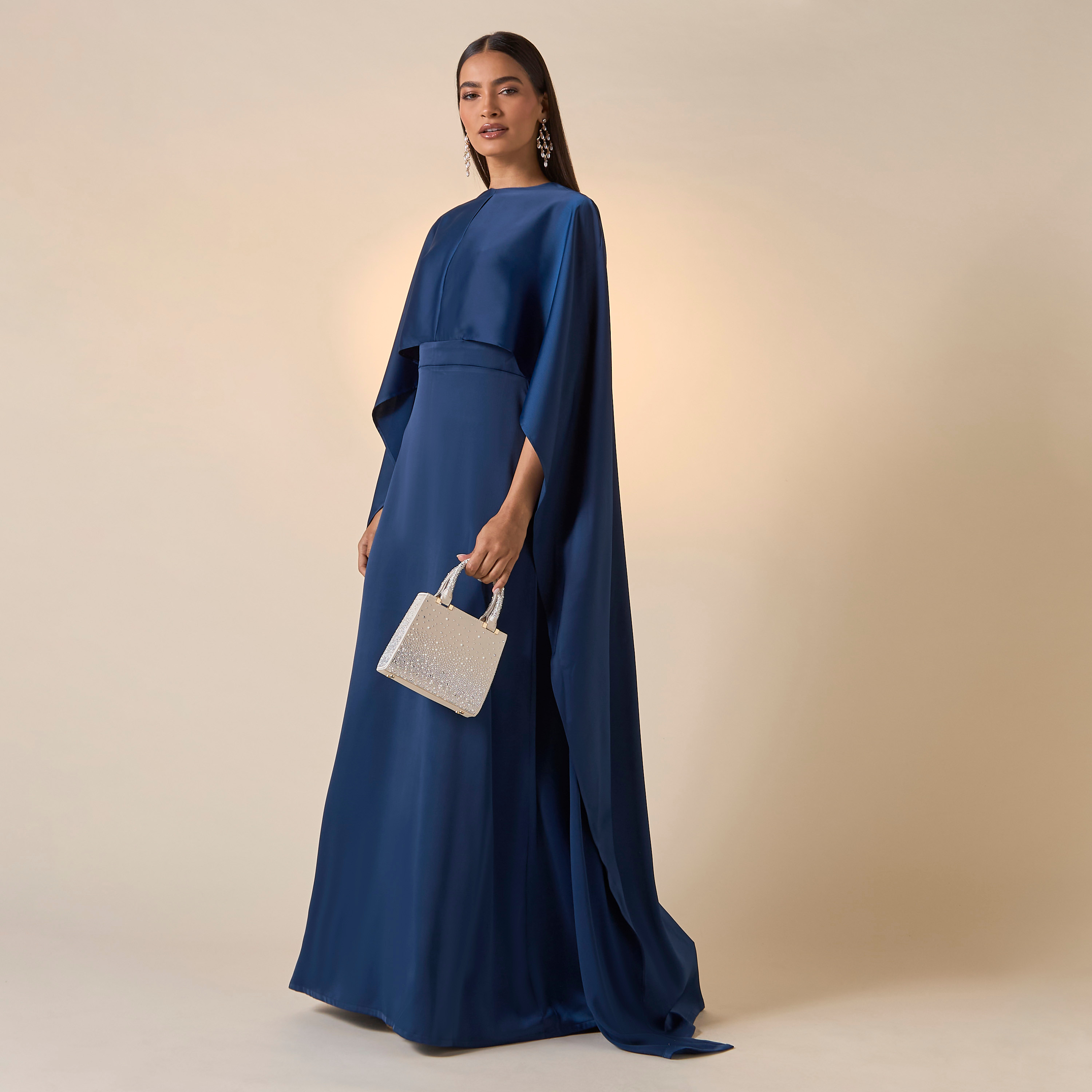 فستان سادة بياقة مستديرة وأكمام كاب من فيور-women-clothing-dresses-image-7