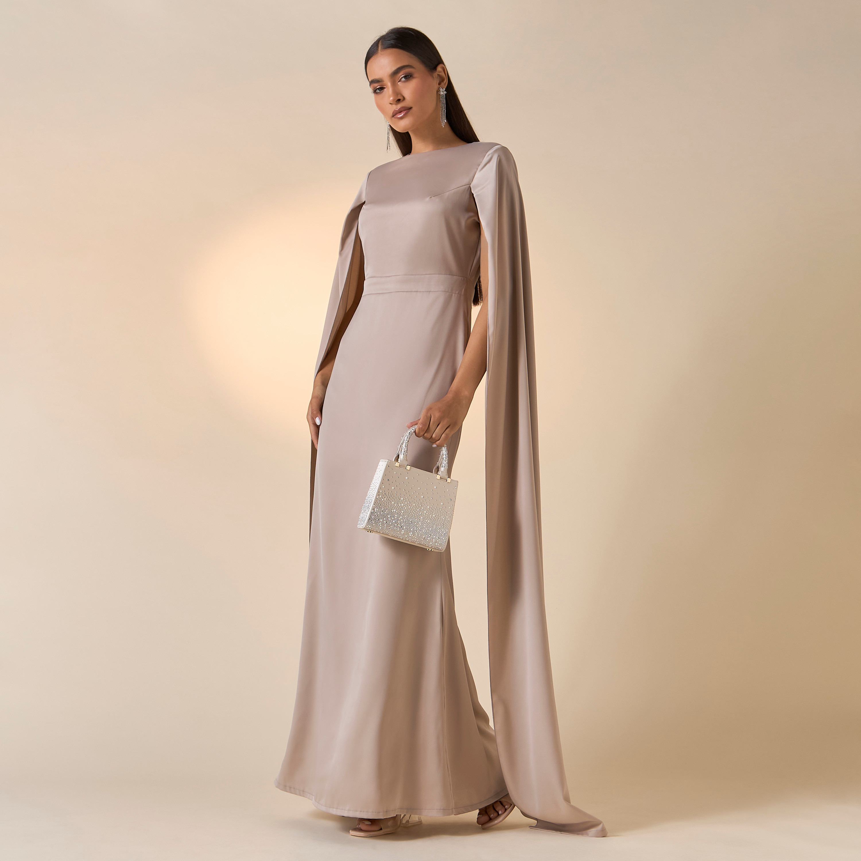 فستان سادة بياقة مستديرة وأكمام كاب من فيور-women-clothing-dresses-image-1