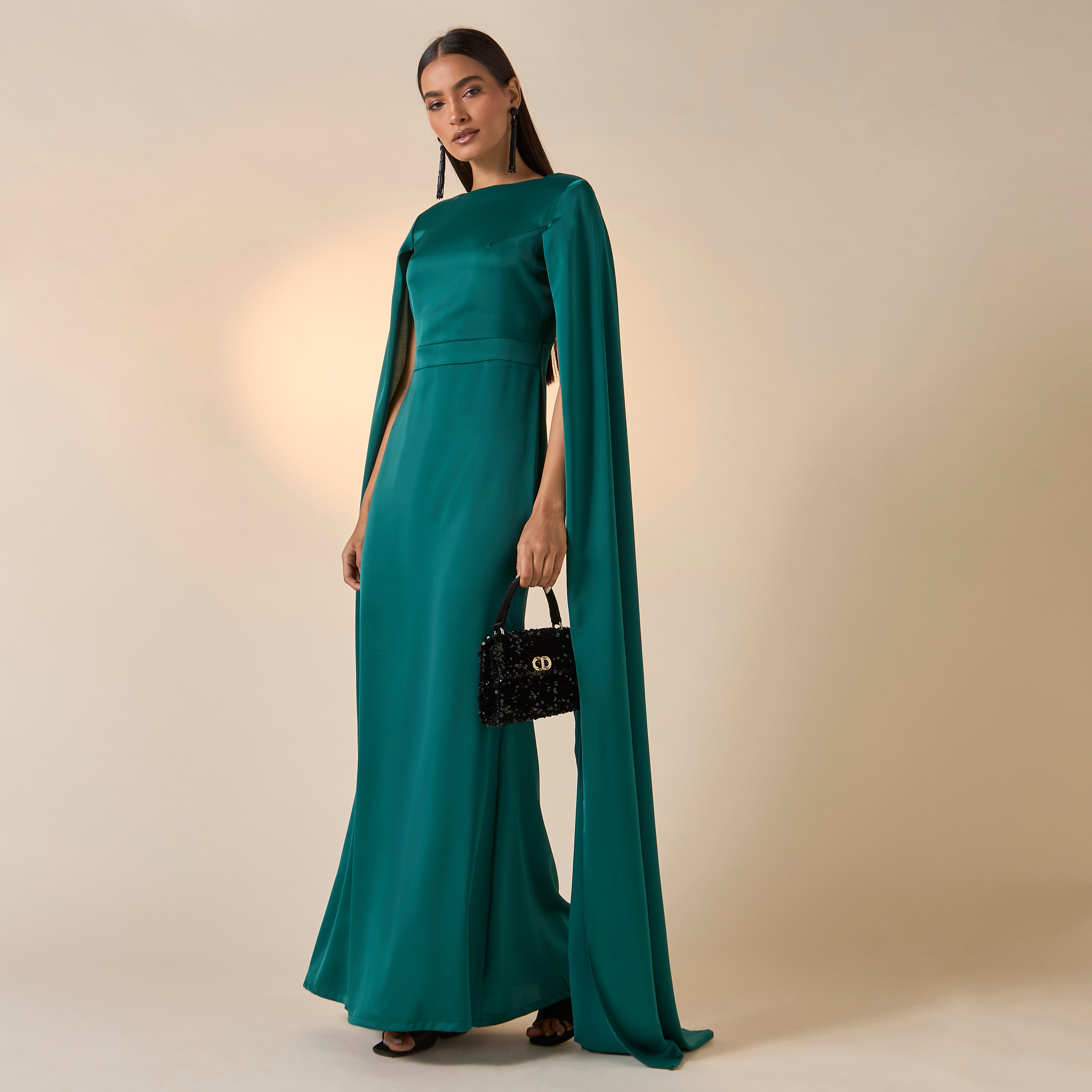 فستان سادة بياقة مستديرة وأكمام كاب من فيور-women-clothing-dresses-image-6