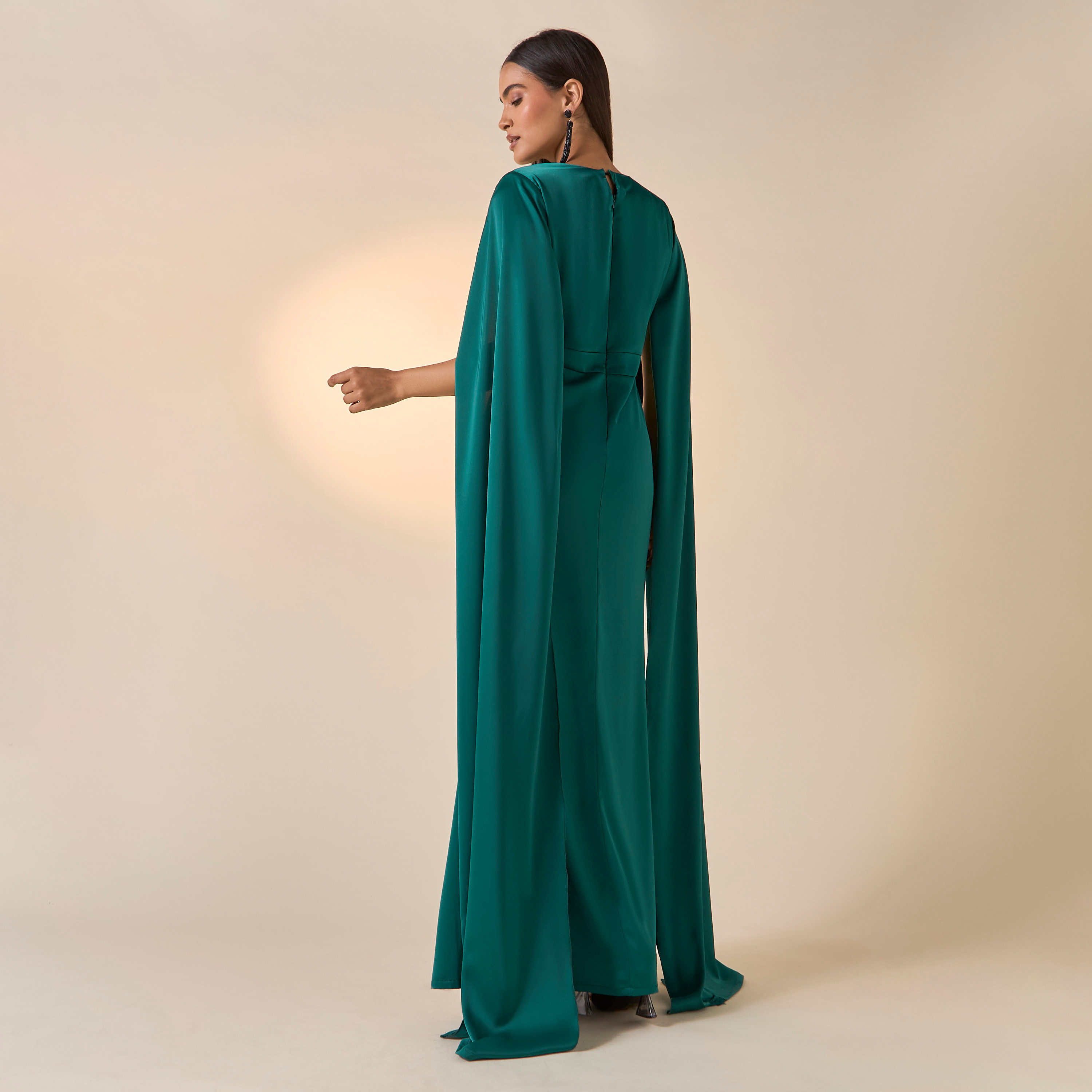 فستان سادة بياقة مستديرة وأكمام كاب من فيور-women-clothing-dresses-image-7
