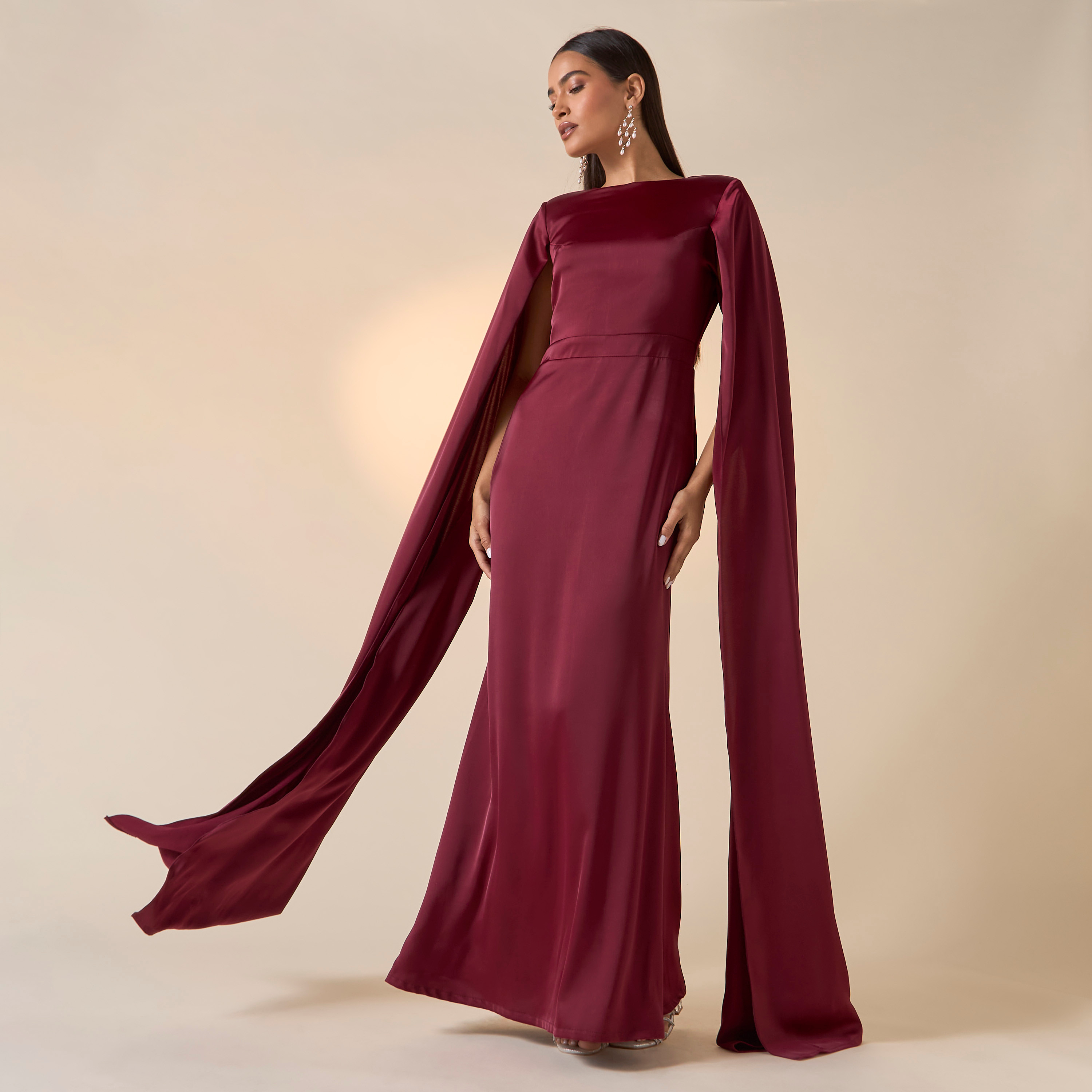 فستان سادة بياقة مستديرة وأكمام كاب من فيور-women-clothing-dresses-image-11