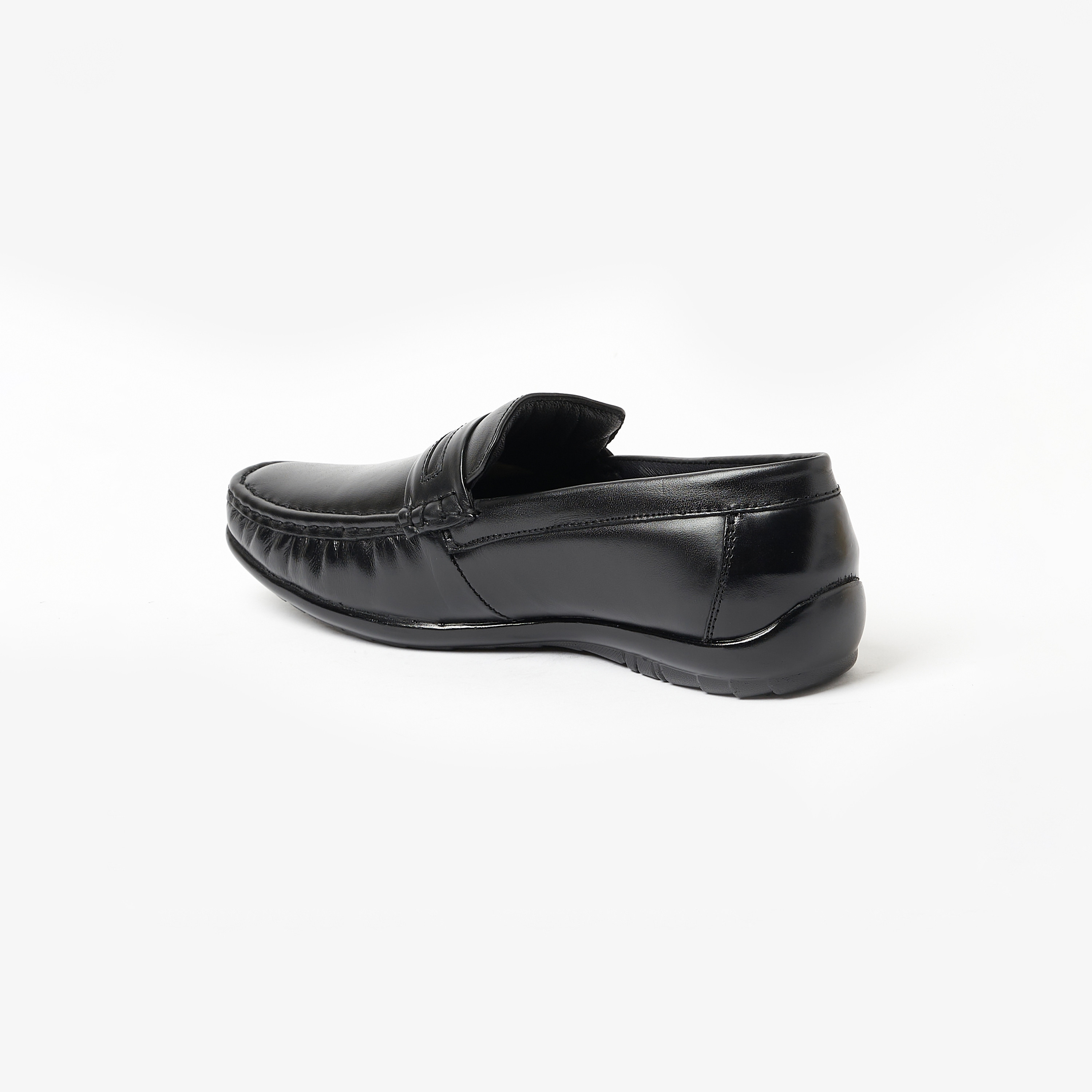 حذاء  رجالي بمقدمة مستديرة رسمية بيني لوفارز من جيواومني | GEO-12-men-shoes-formalshoes-image-3
