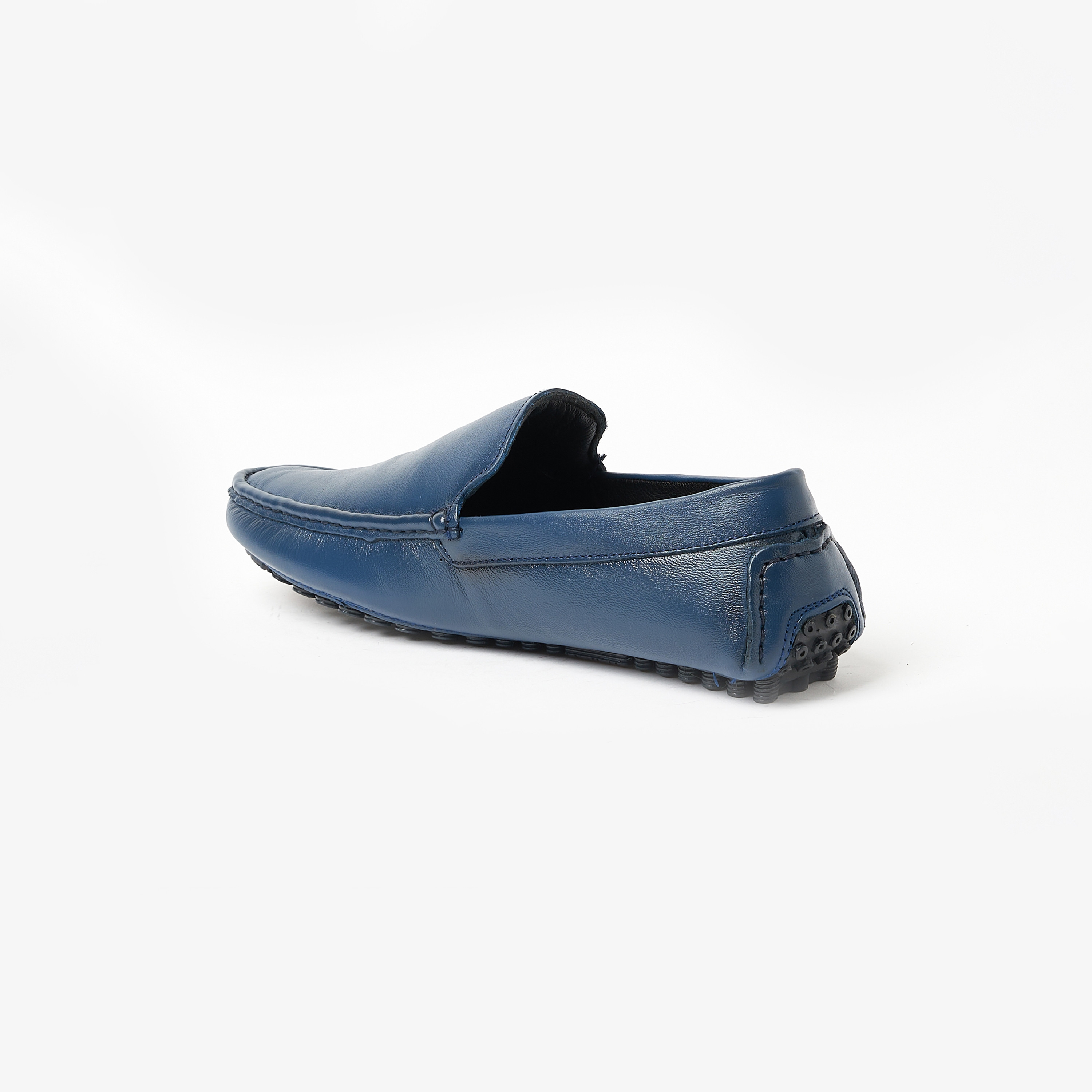 حذاء رجالي بمقدمة مستديرة موكيشنز من جيواومني | GEO-13-men-shoes-loafersandmoccasins-image-8