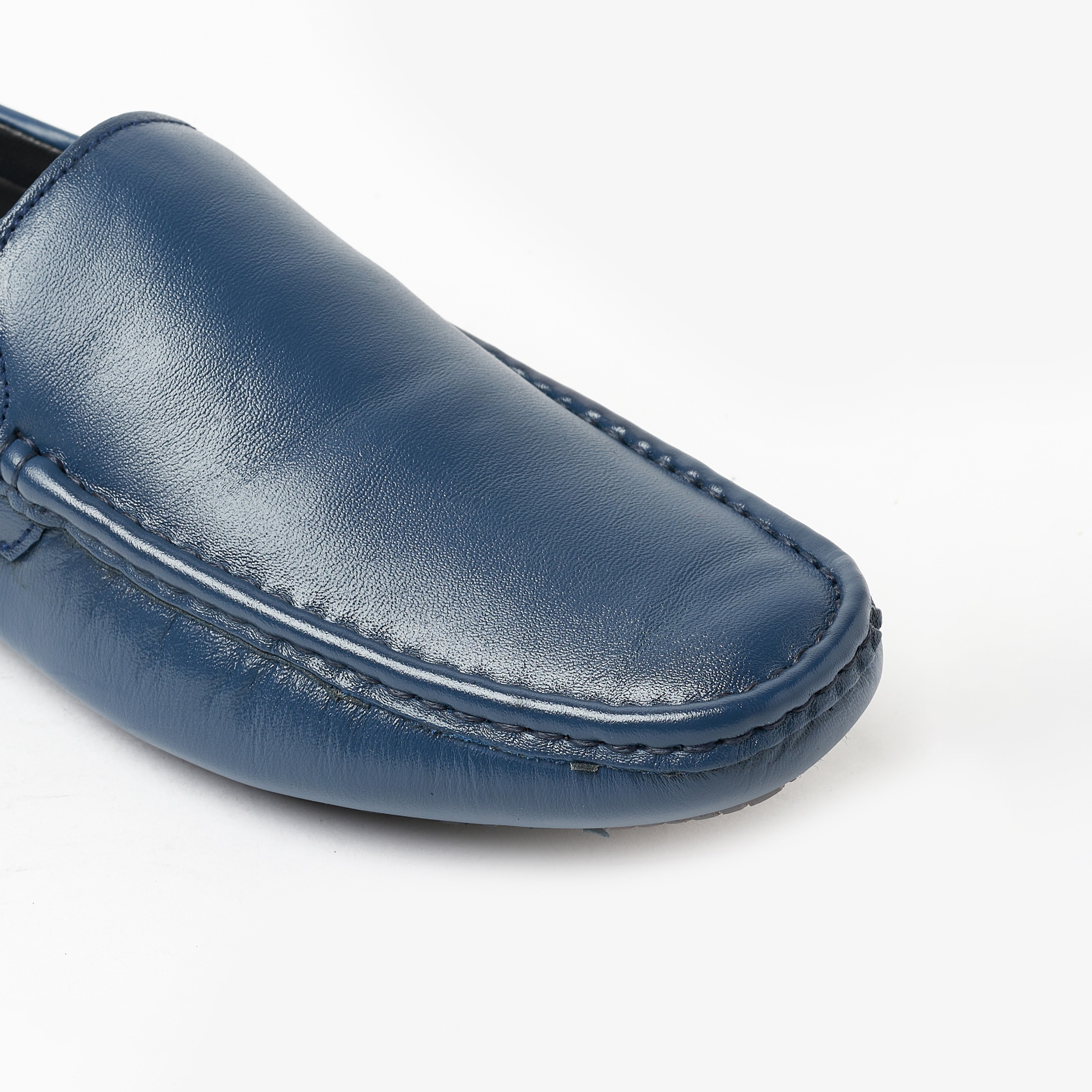 حذاء رجالي بمقدمة مستديرة موكيشنز من جيواومني | GEO-13-men-shoes-loafersandmoccasins-image-9