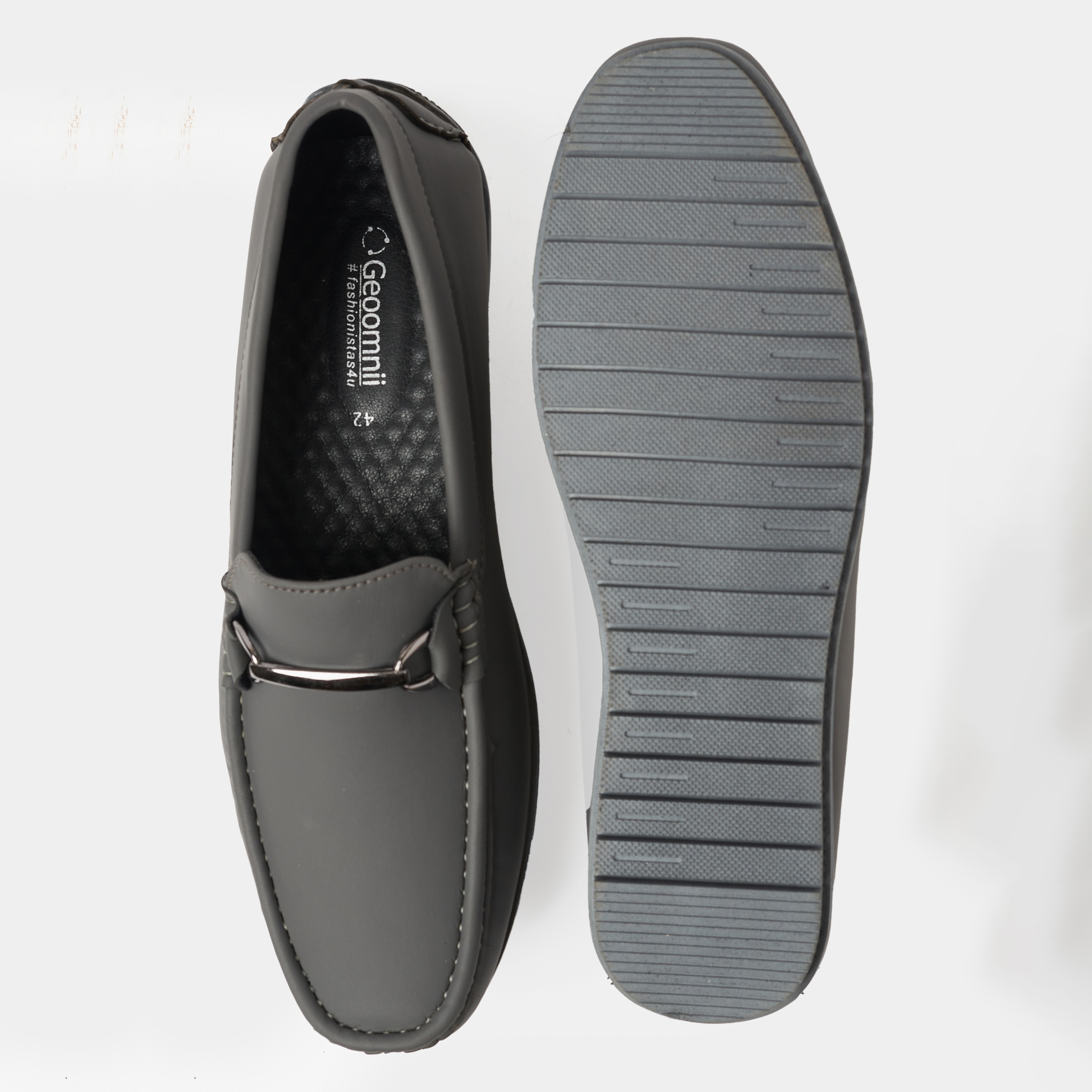 حذاء رجالي بمقدمة مستديرة هورسبيت لوفارز من جيواومني | GEO-15-men-shoes-loafersandmoccasins-image-5
