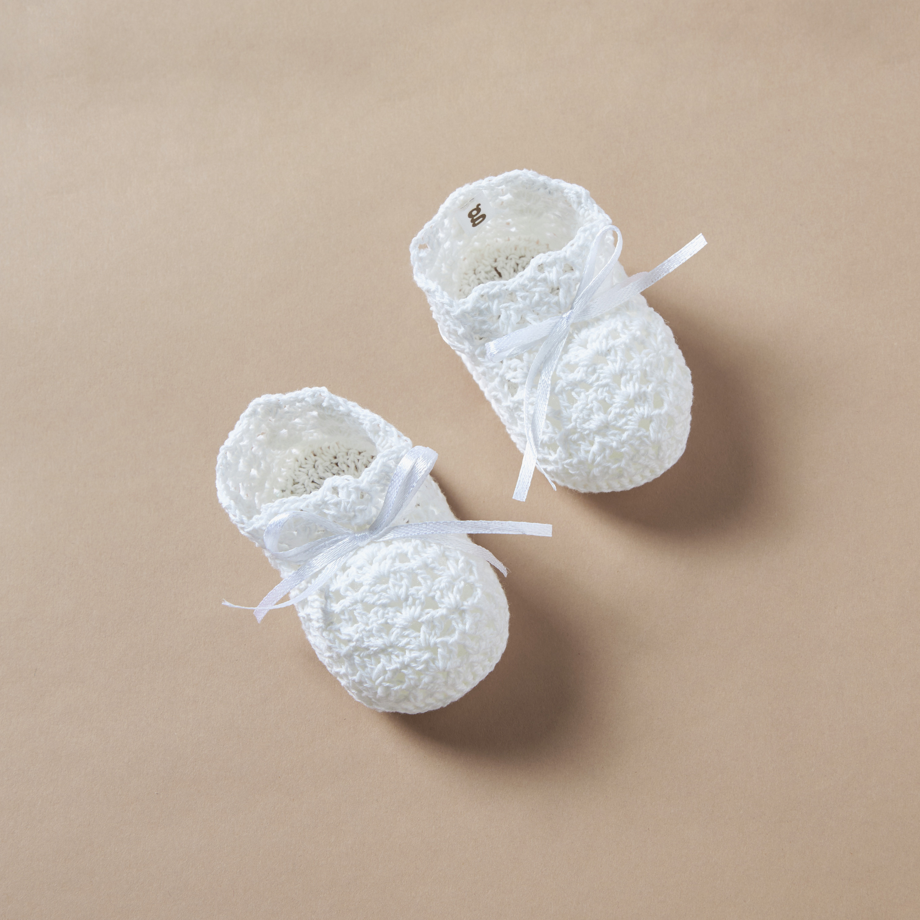 أبوات مزخرفة من جيجلز-baby-boys-shoes-booties-image-1