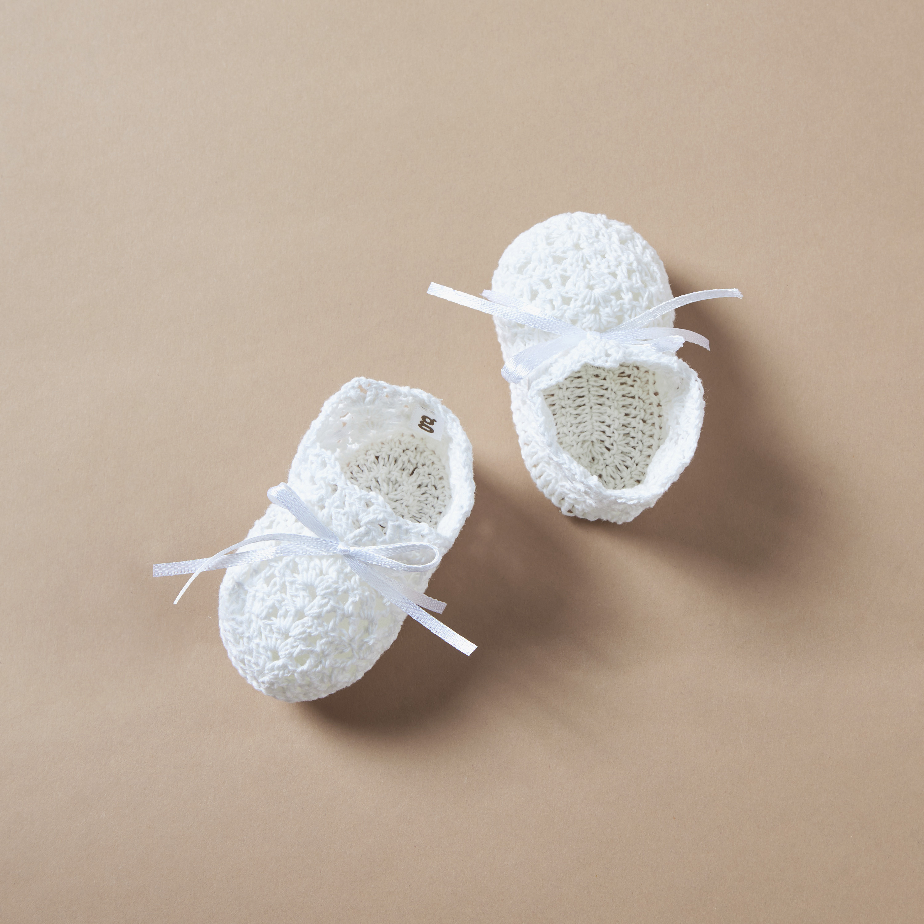 أبوات مزخرفة من جيجلز-baby-boys-shoes-booties-image-2