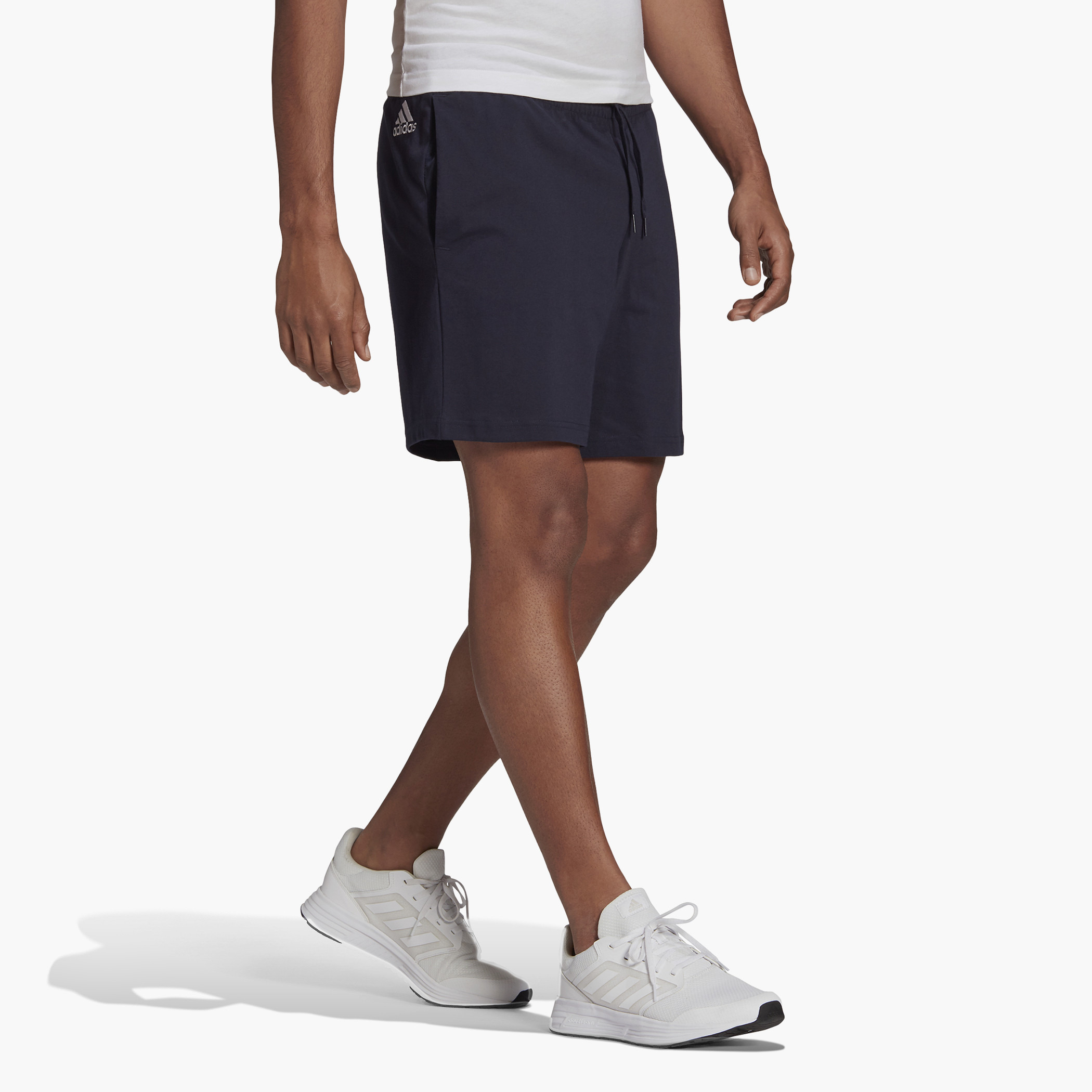 شورتس اديداس رجالي بشعار إم لين إس جي شو-men-clothing-bottoms-shorts-image-3