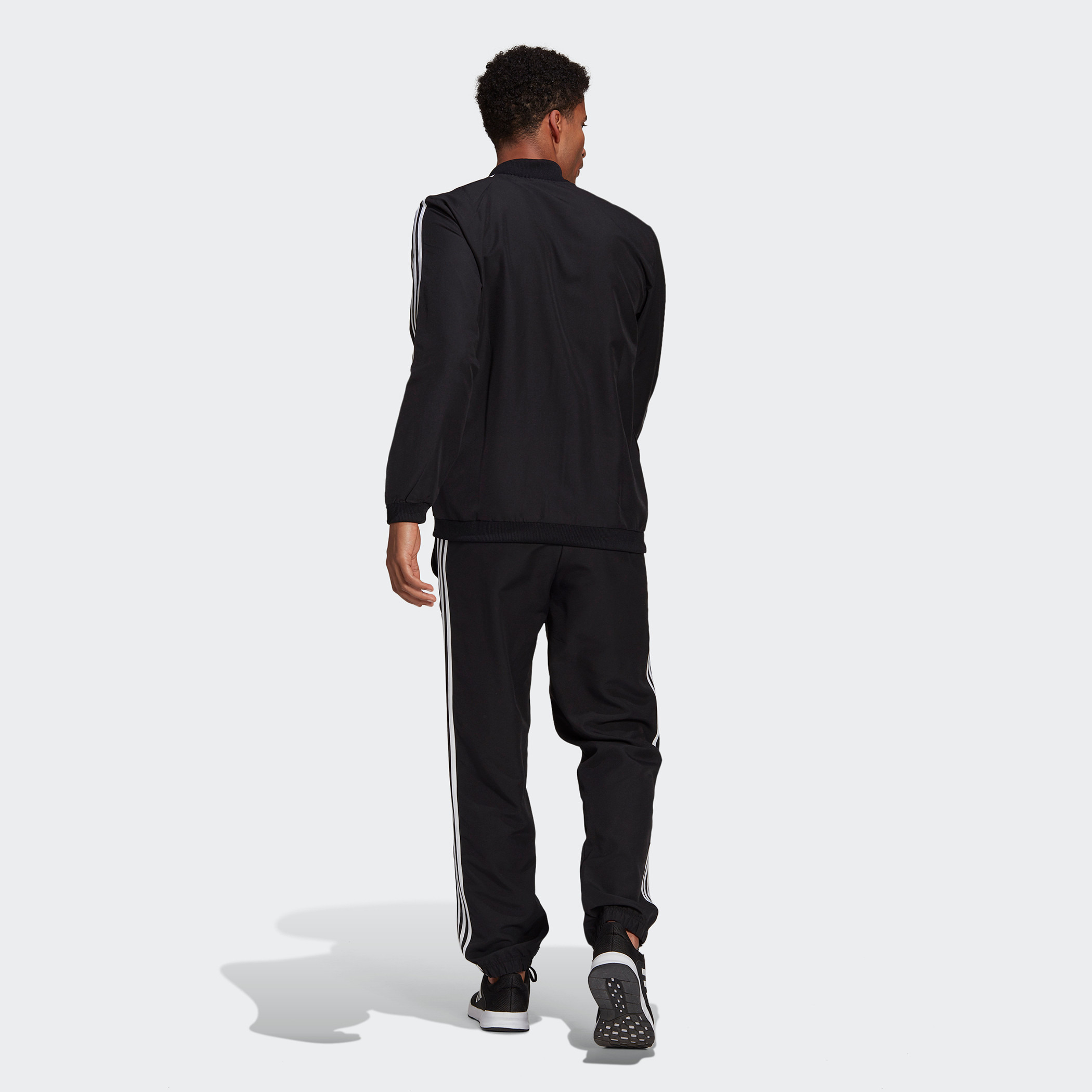 بدلة رياضية رجالية بشعار من اديداس ام 3 اس دبليو في تي تي اس للرجال-men-clothing-sportswearandactivewear-tracksuits-image-2
