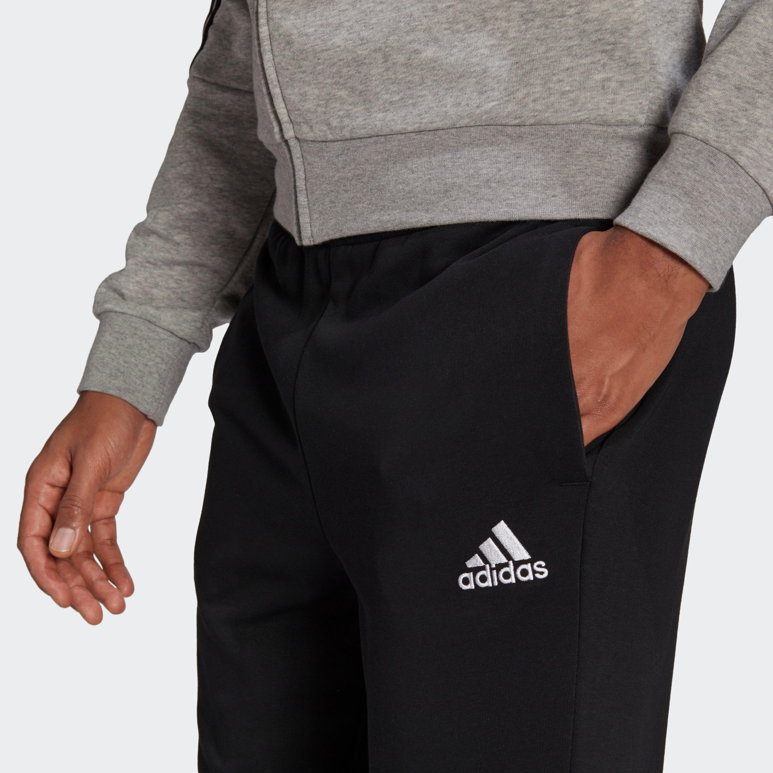 بدلة رياضية من أديداس امفت تي تي تي اس للرجال بثلاثة خطوط-men-clothing-sportswearandactivewear-tracksuits-image-4