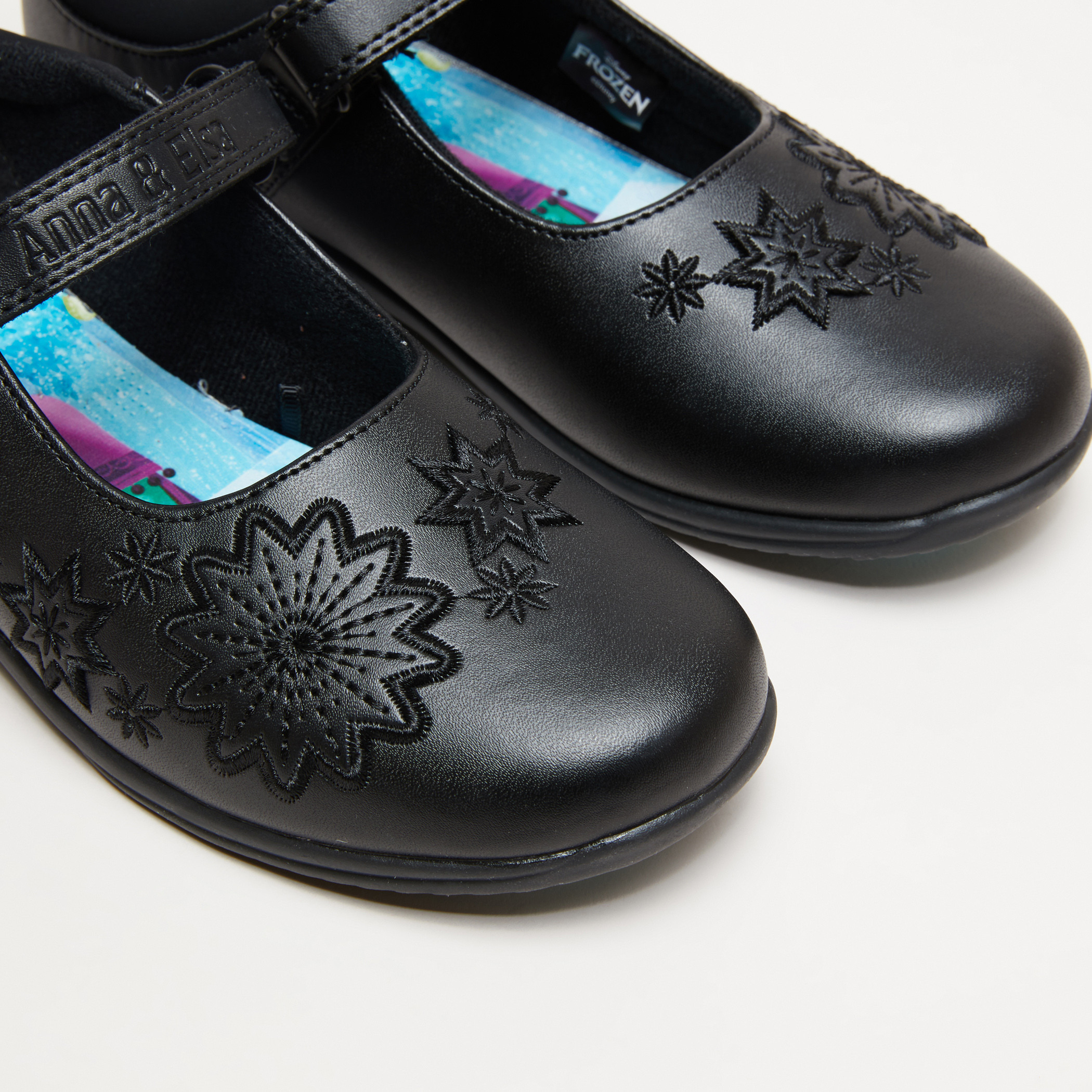 حذاء ماري جين بشريط إغلاق وتطريز فروزن-girls-shoes-schoolshoes-image-5